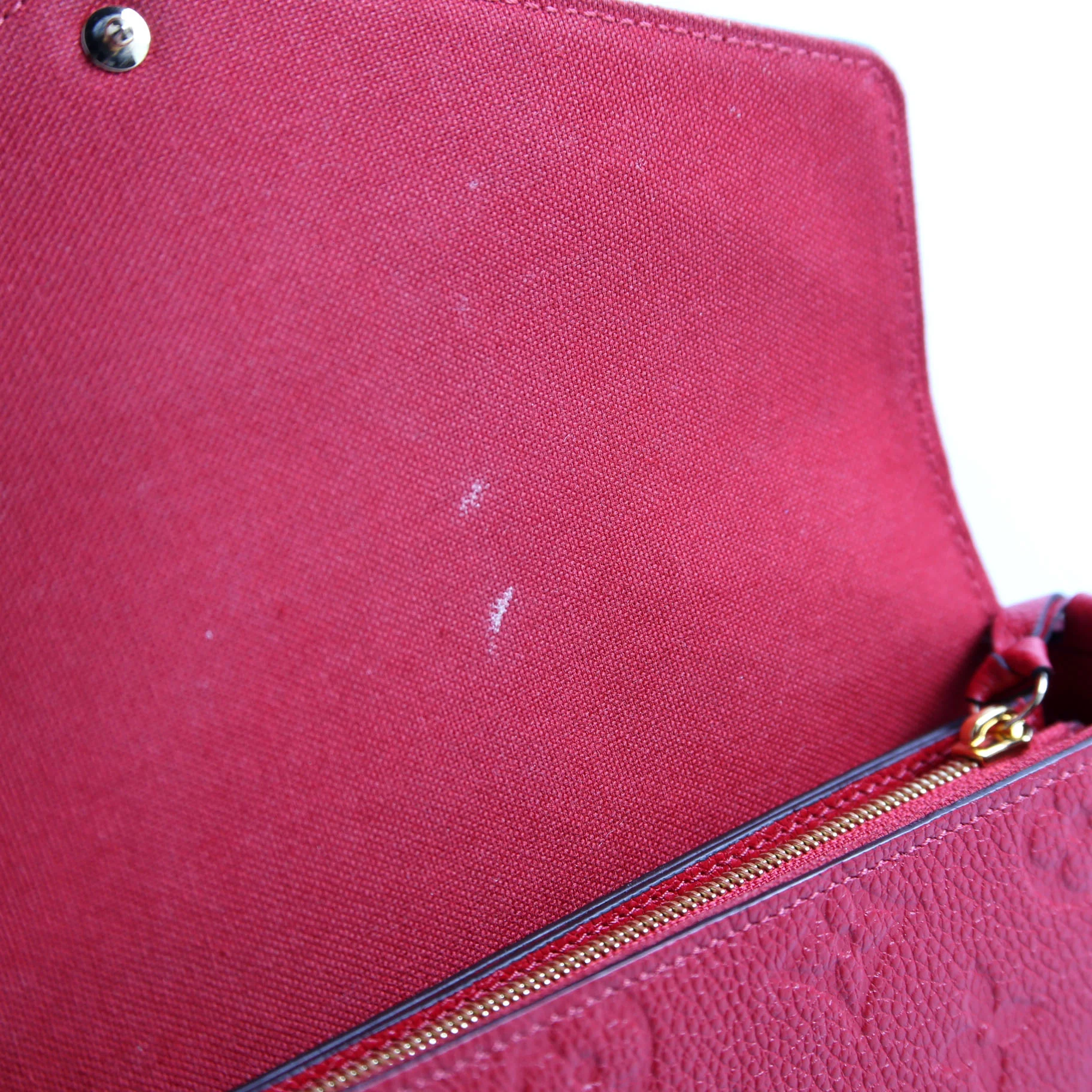 Pochette Felicie Empreinte Red/Gold - Image 8