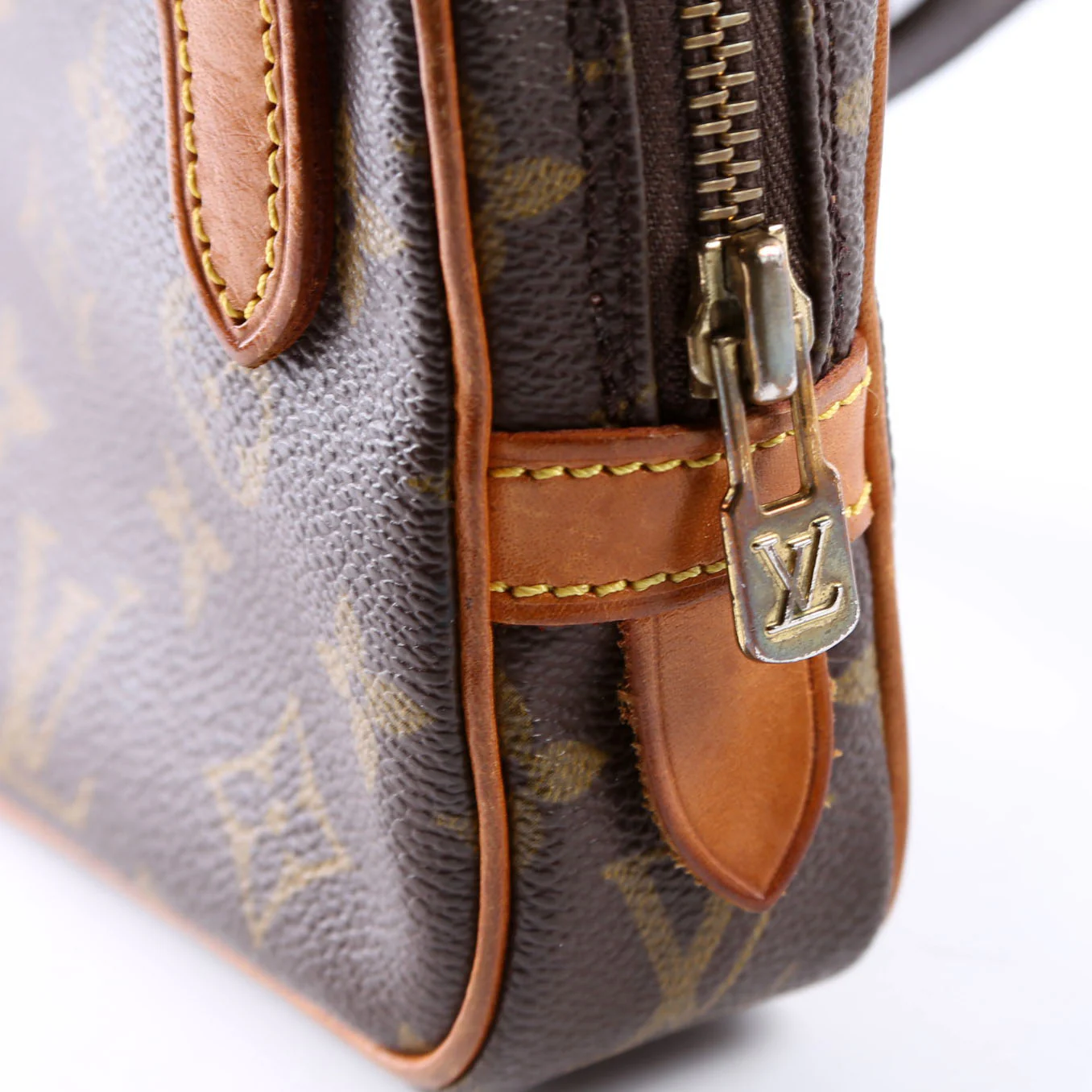 Pochette Marly Bandouliere Monogram - Image 11