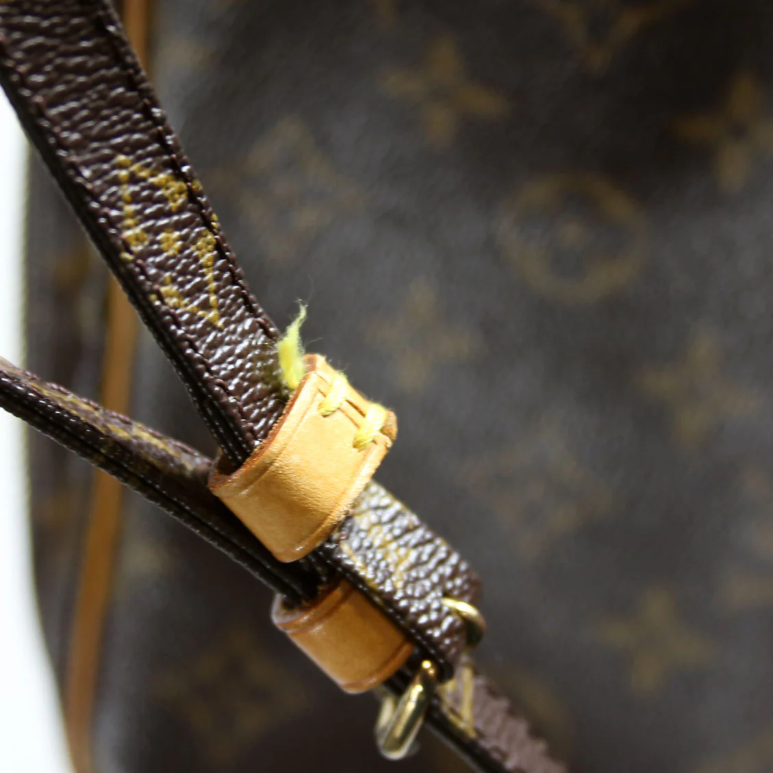 Pochette Marly Bandouliere Monogram - Image 10