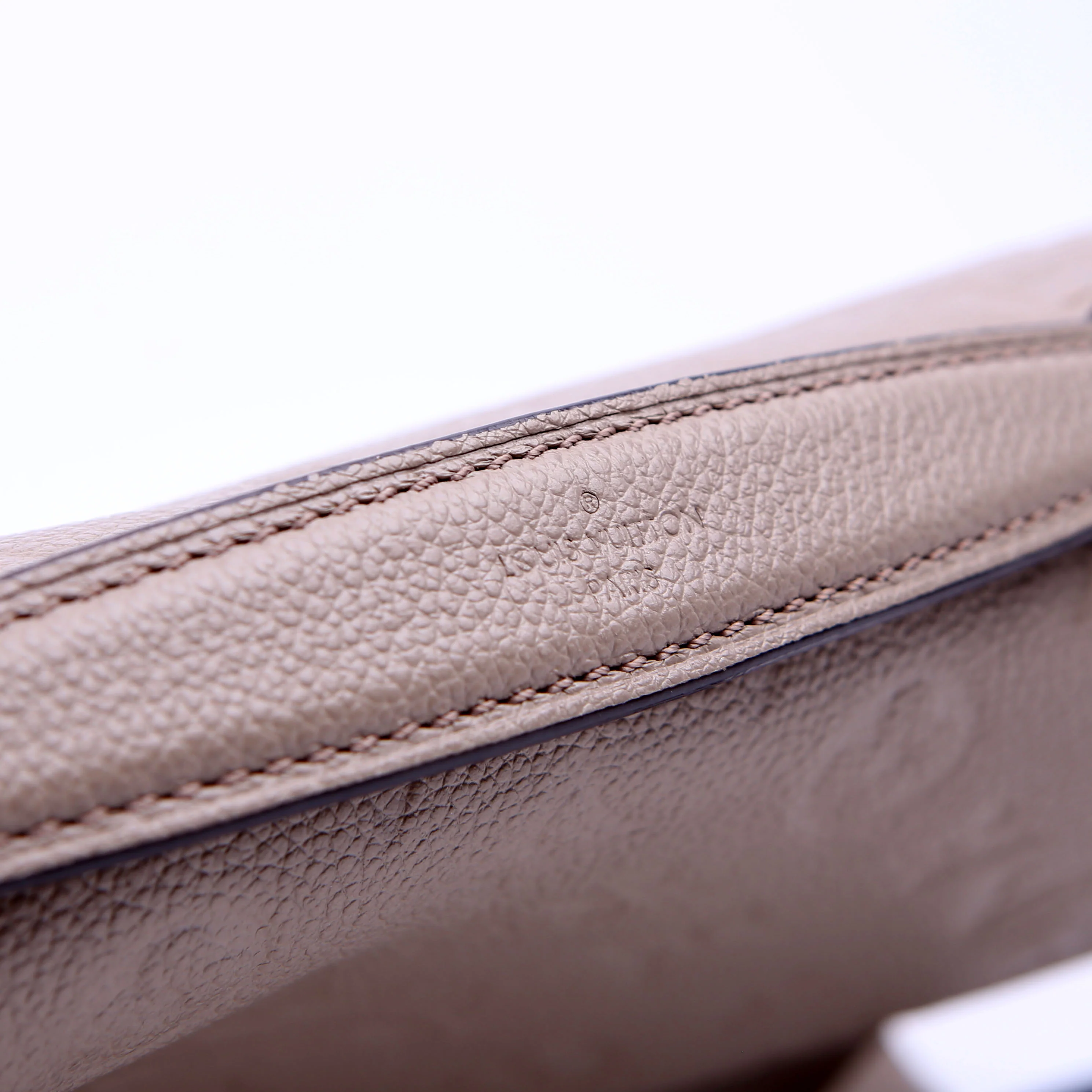 Pochette Metis Empreinte Taupe - Image 11