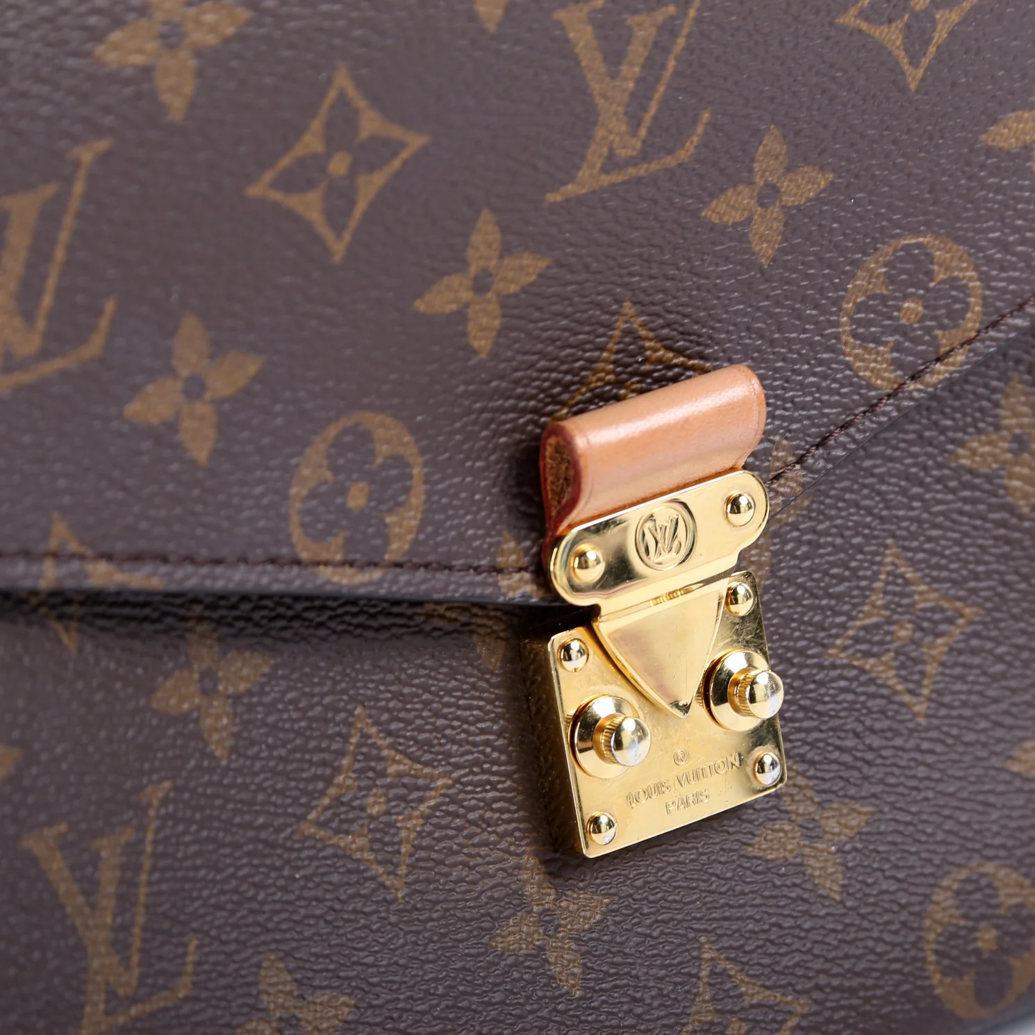 Pochette Metis Monogram - Image 10
