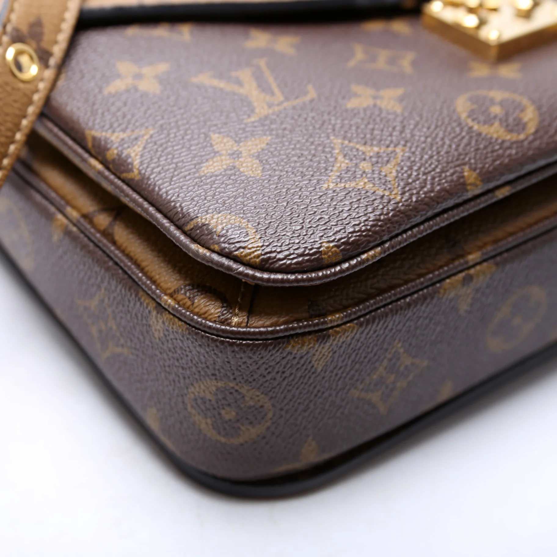 Pochette Metis Reverse Monogram - Image 5