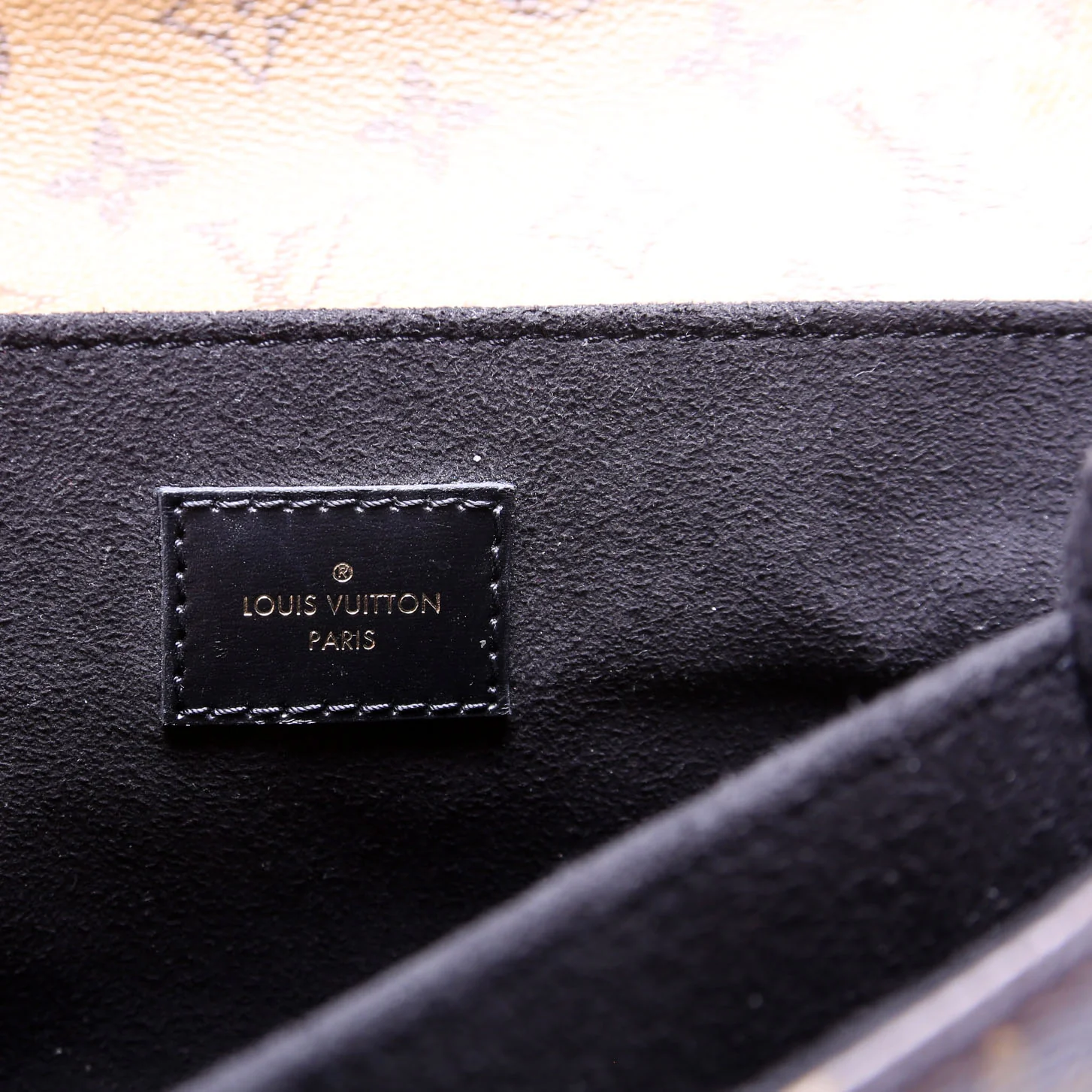 Pochette Metis Reverse Monogram - Image 8
