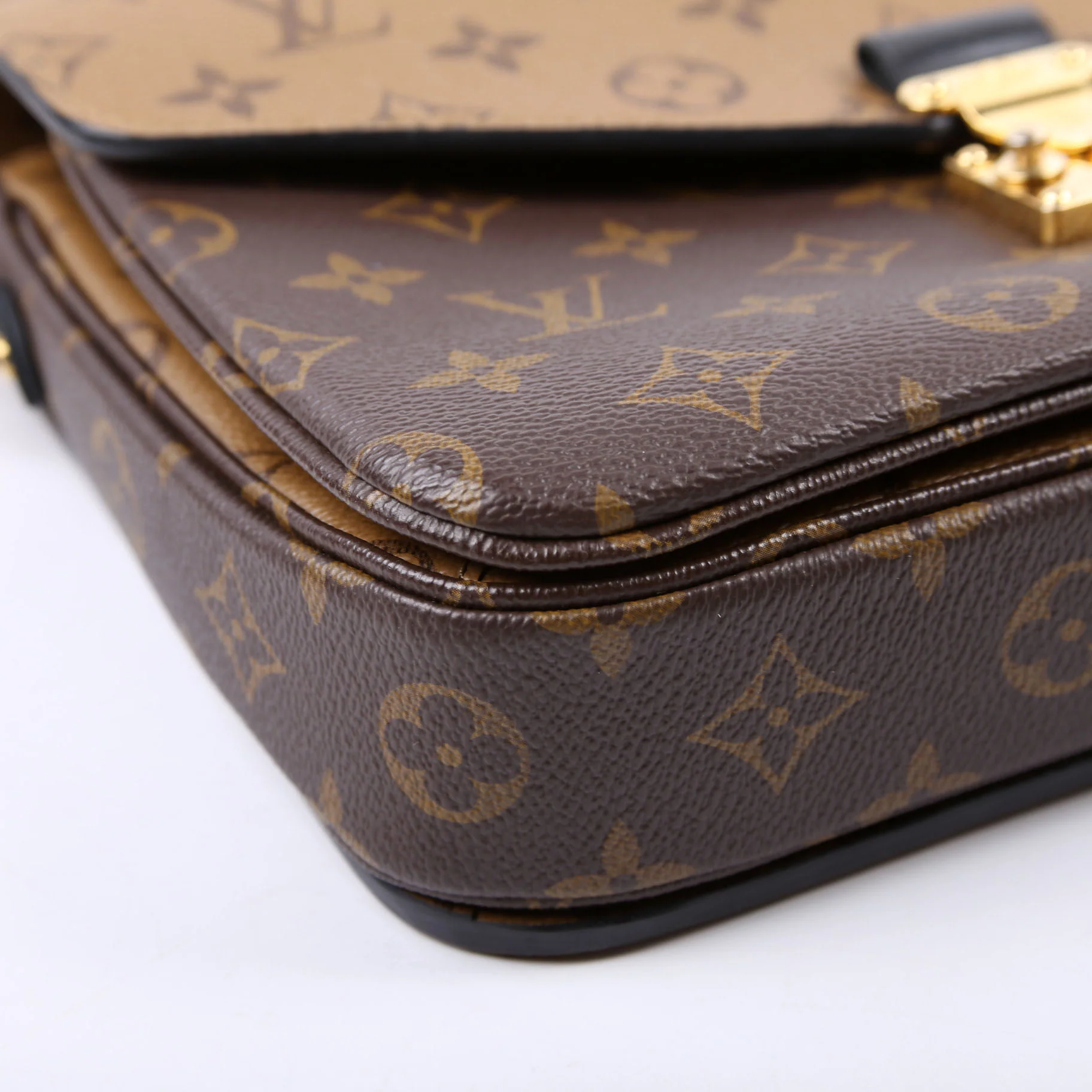 Pochette Metis Reverse Monogram - Image 5