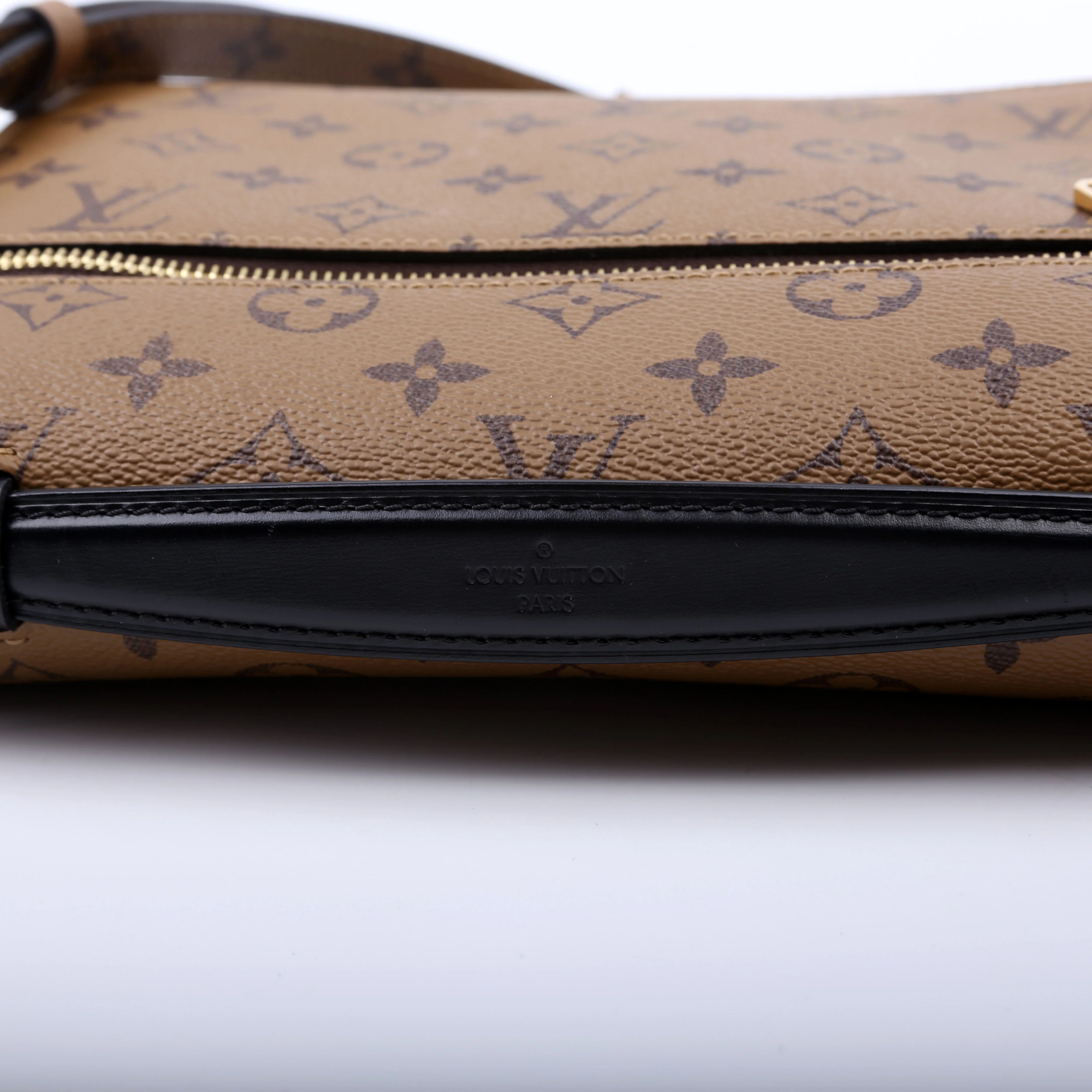 Pochette Metis Reverse Monogram - Image 10