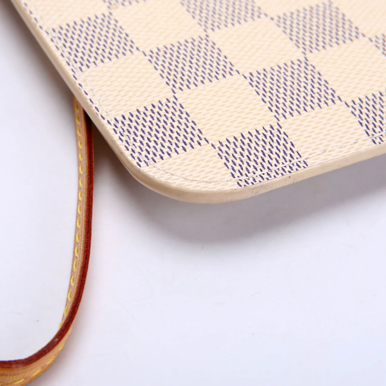 Pochette Only Damier Azur Neverfull - Image 5
