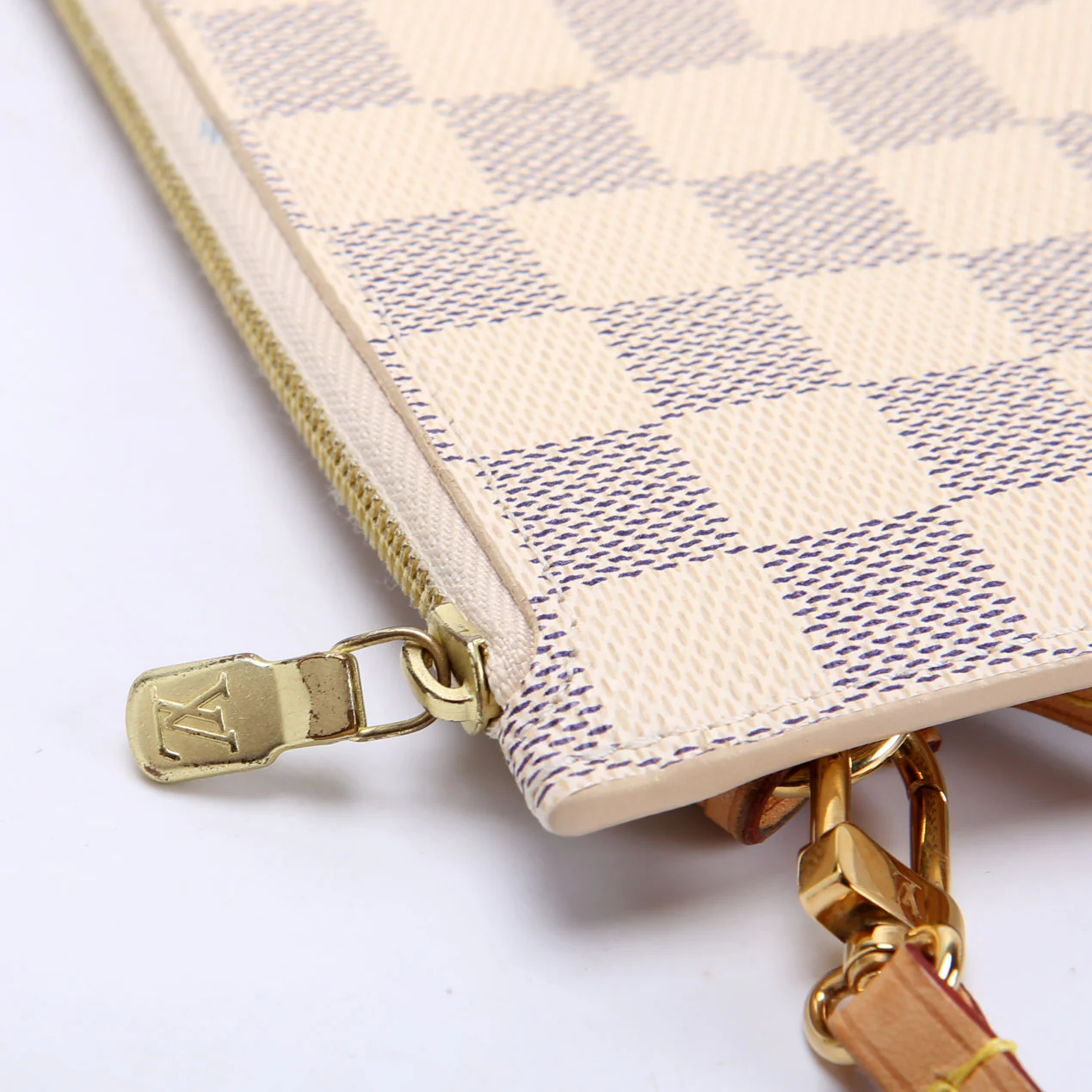 Pochette Only Damier Azur Neverfull - Image 8