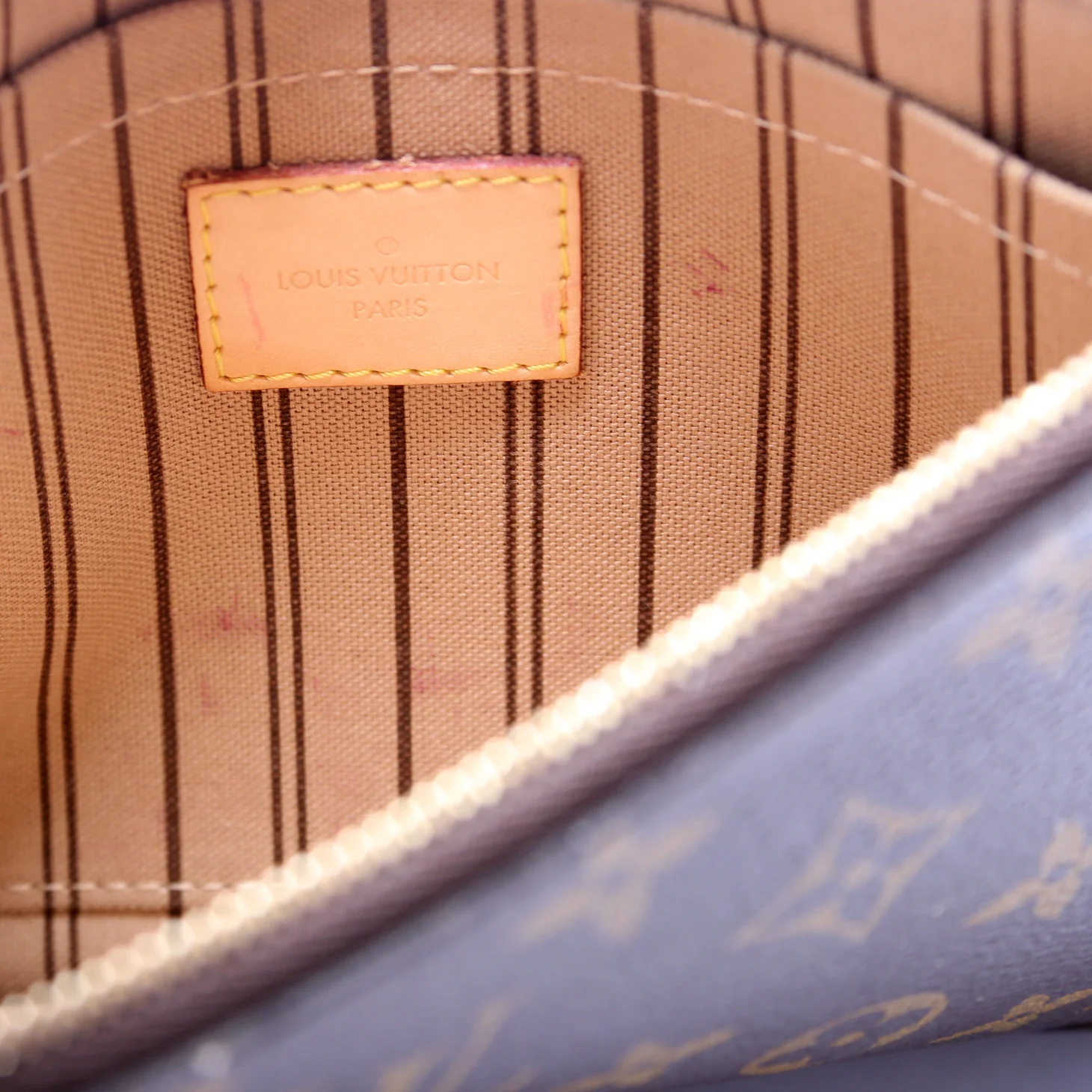 Pochette Only Neverfull Monogram - Image 11