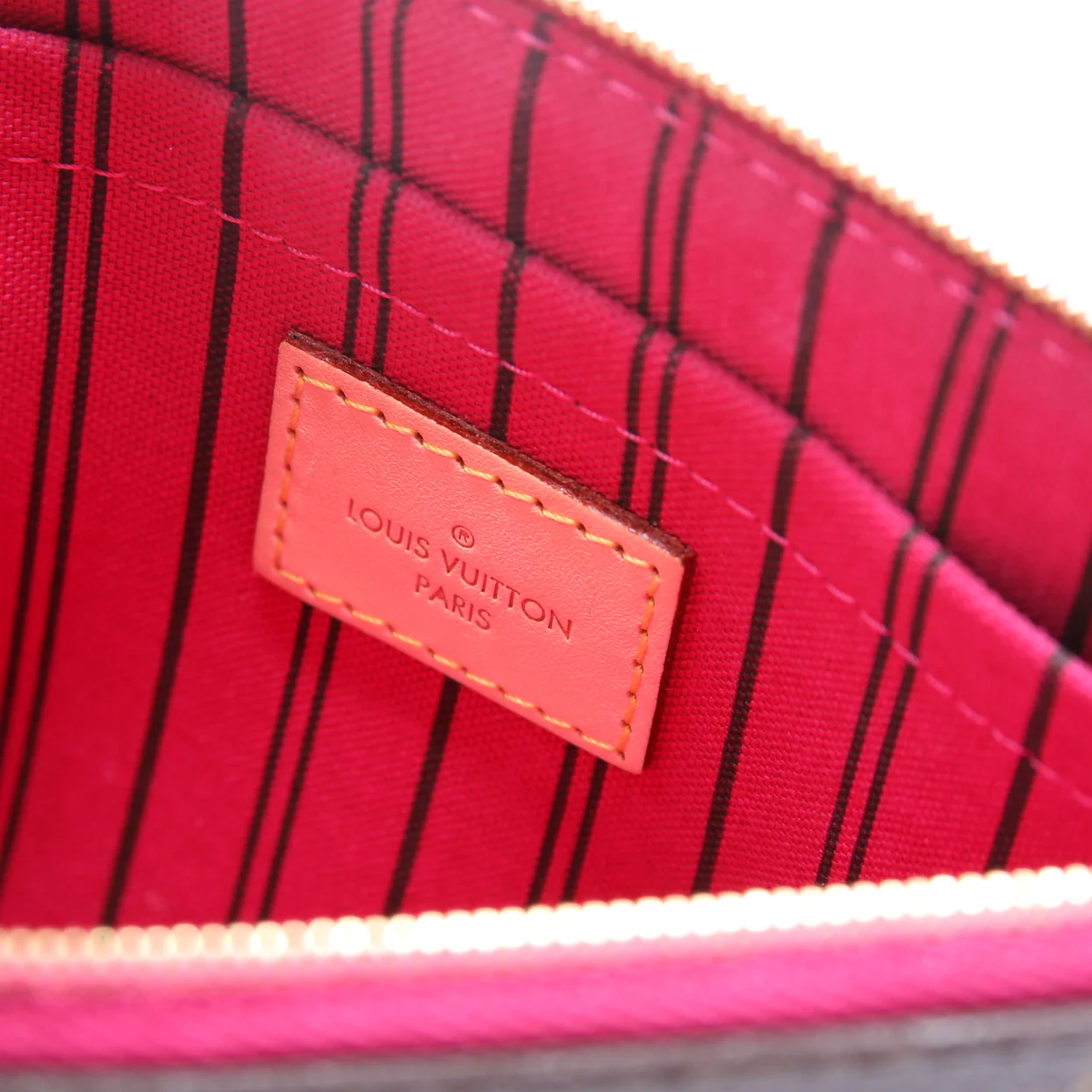 Pochette Only Neverfull Monogram - Image 8