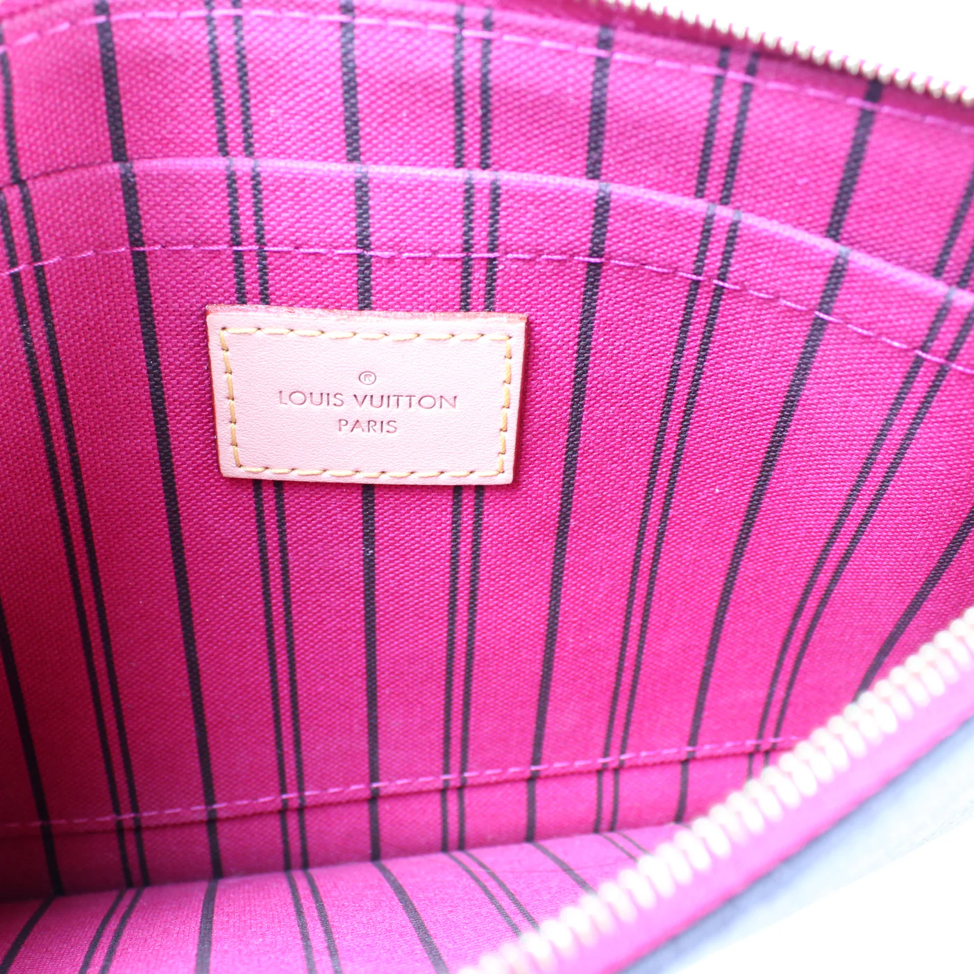 Pochette Only Neverfull Monogram - Image 8