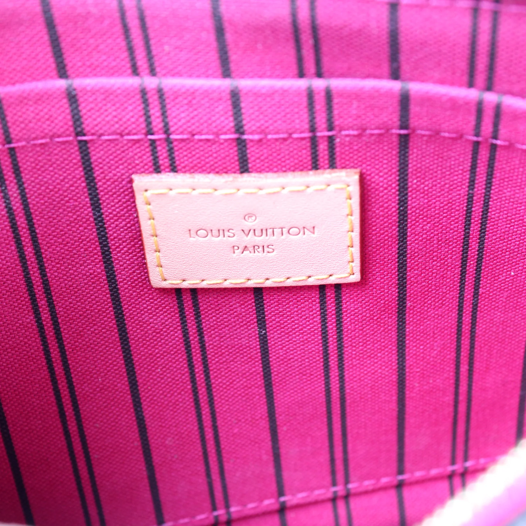 Pochette Only Neverfull Monogram - Image 9