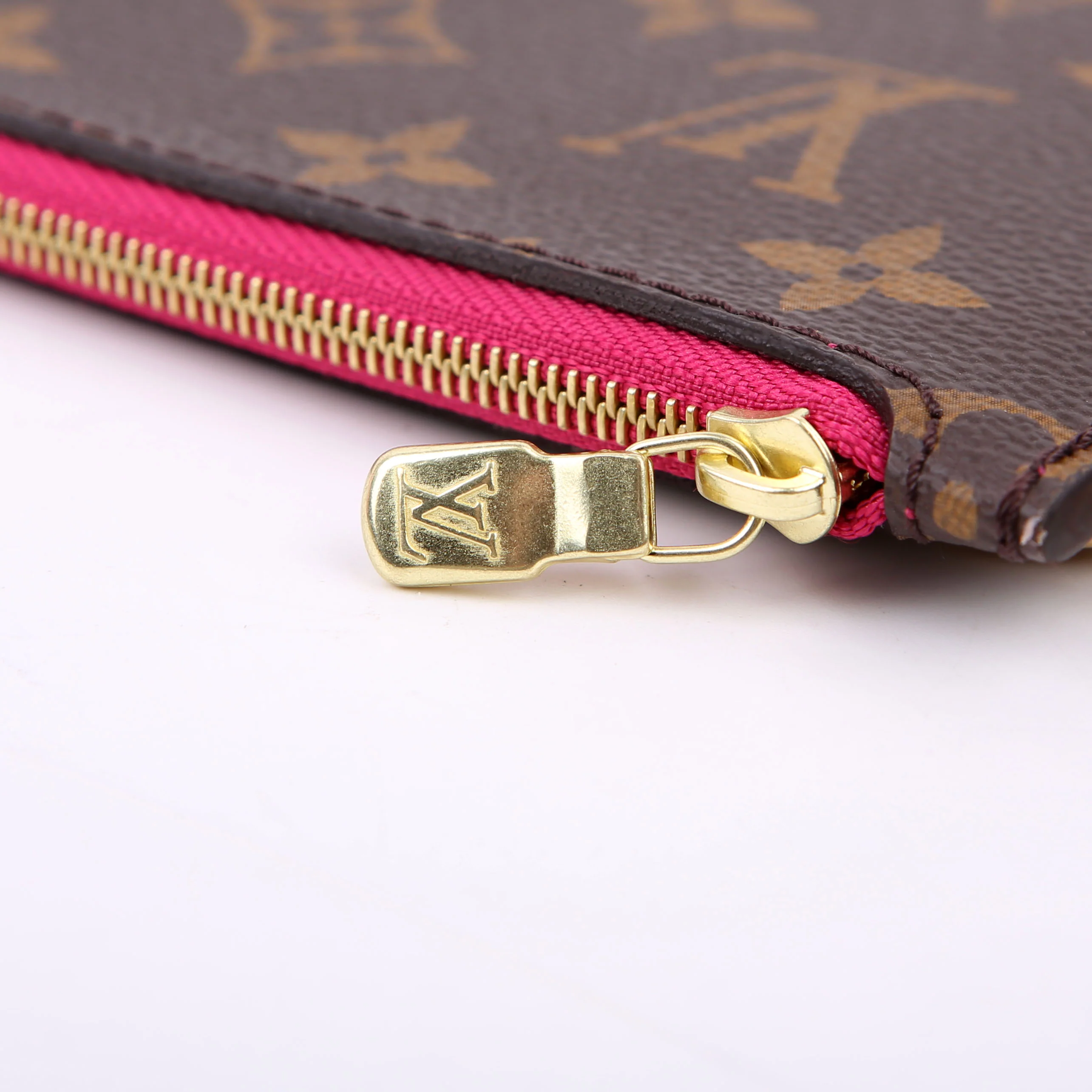Pochette Only Neverfull Monogram Pink - Image 7