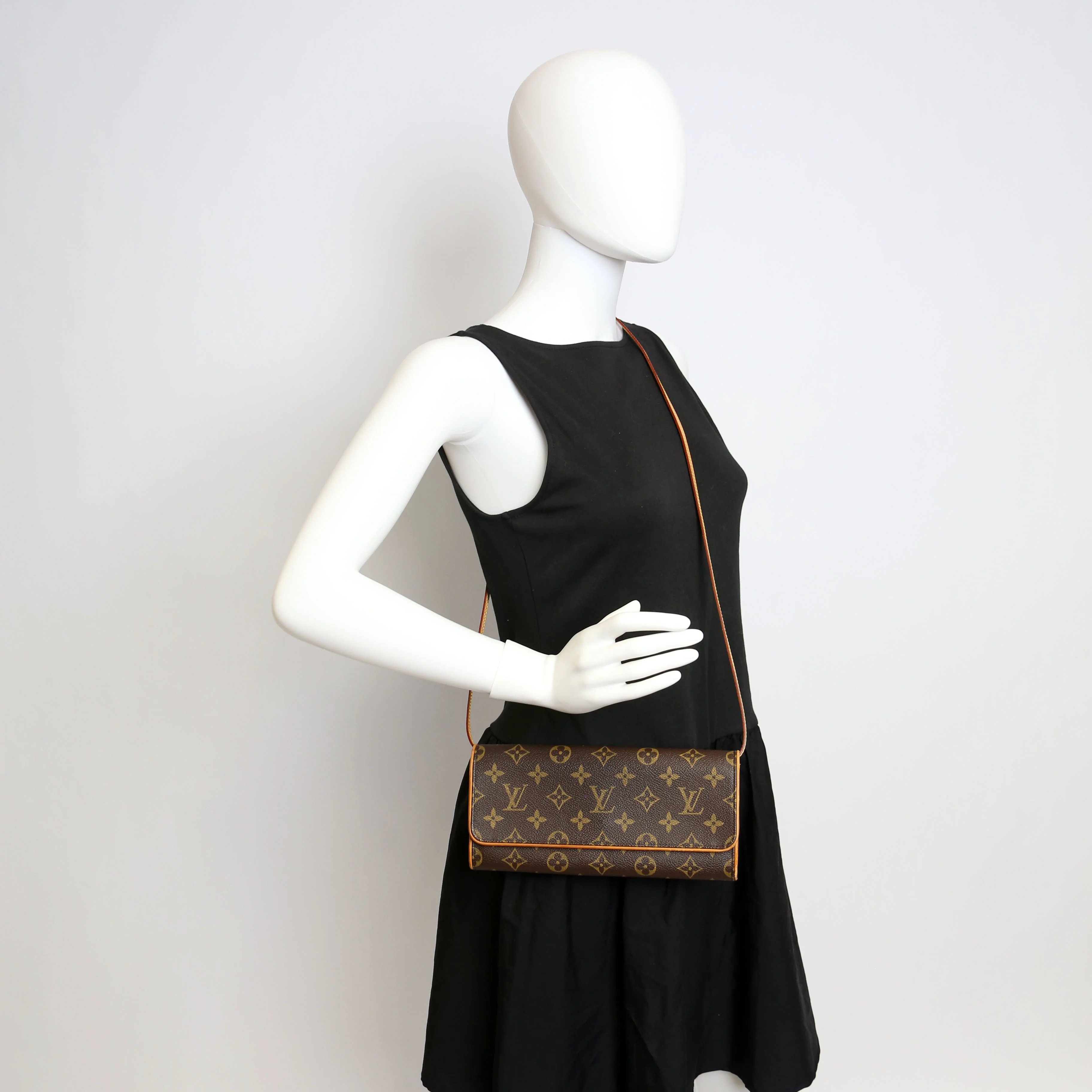 Pochette Twin GM Monogram - Image 14