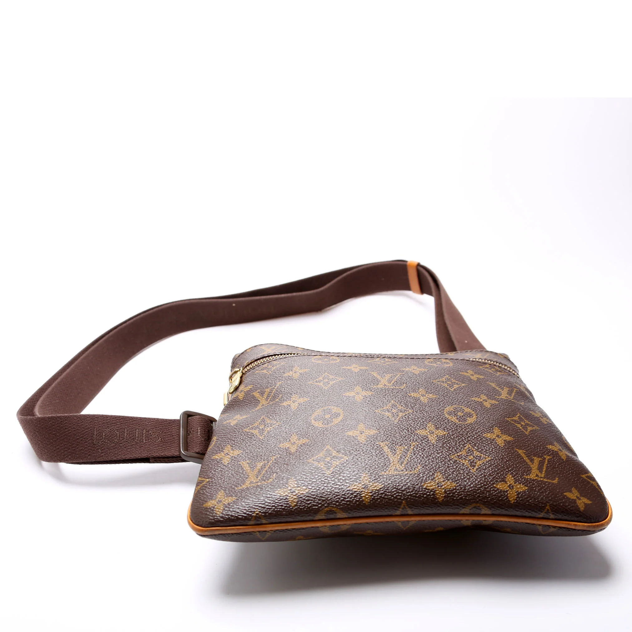 Pochette Valmy Monogram - Image 4