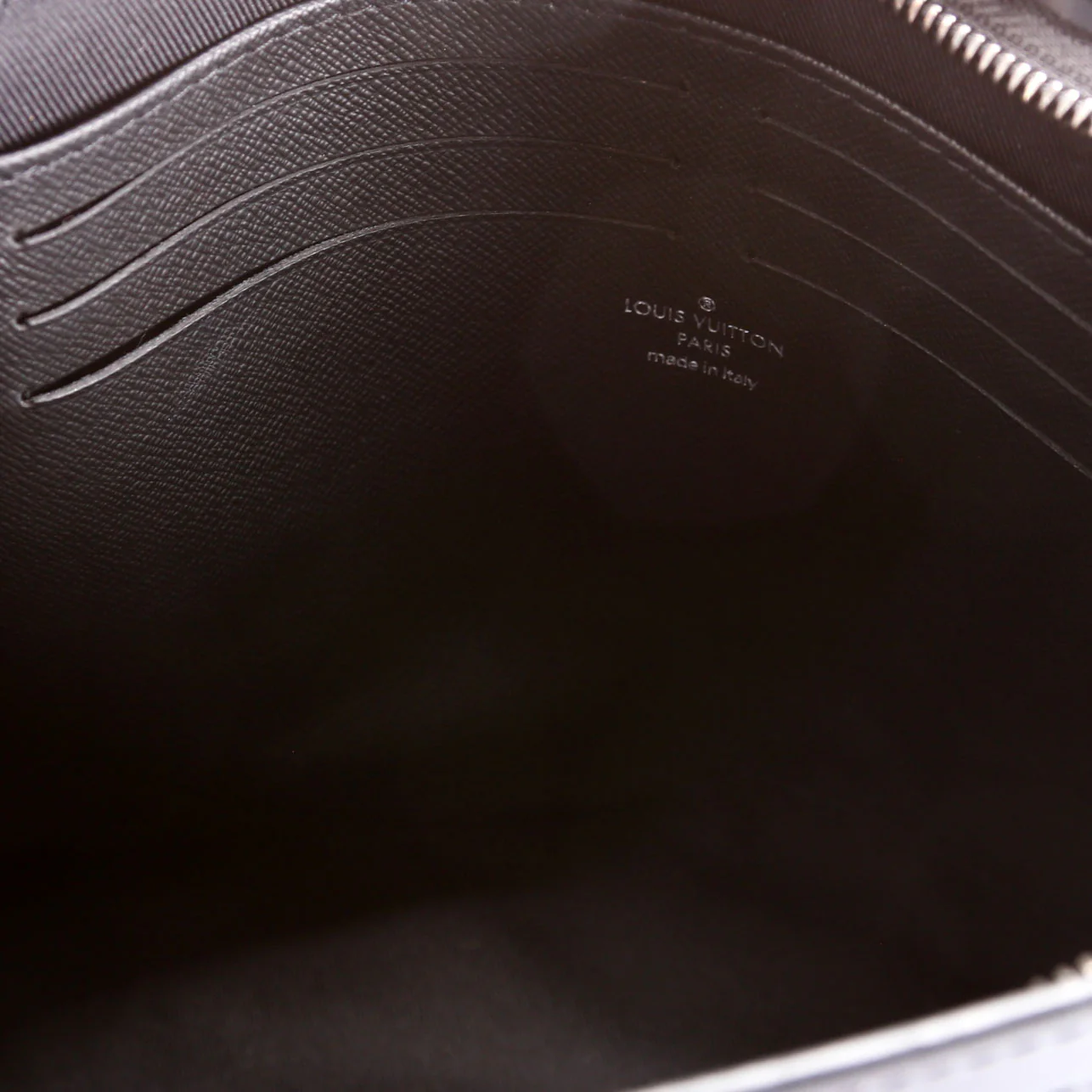 Pochette Voyafe MM Monogram Eclipse Black/Gray - Image 7