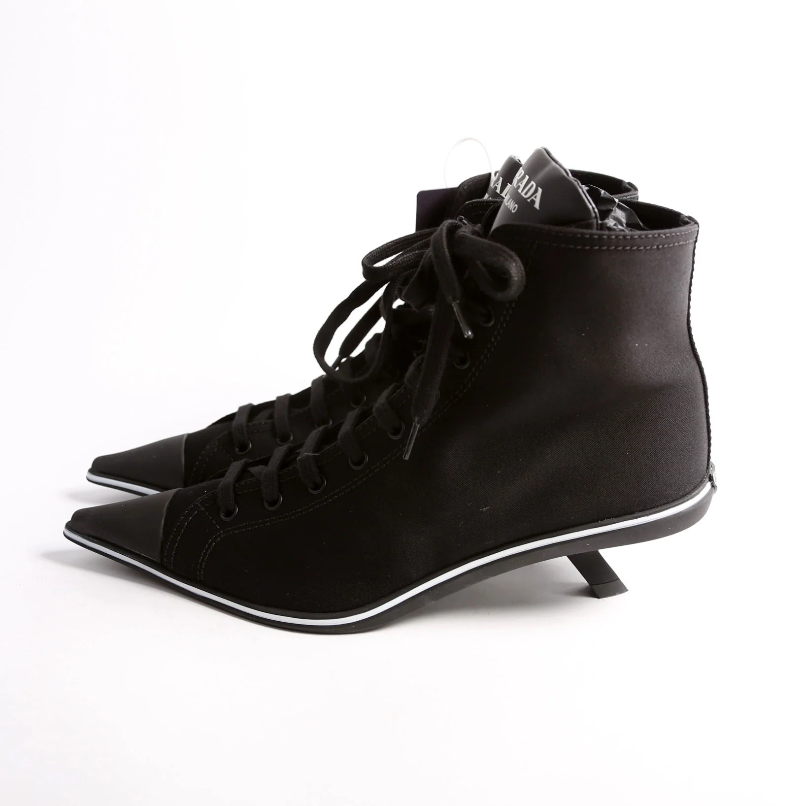 Pointed Toe Sneaker Kitten Heel Size 37.5 - Image 4