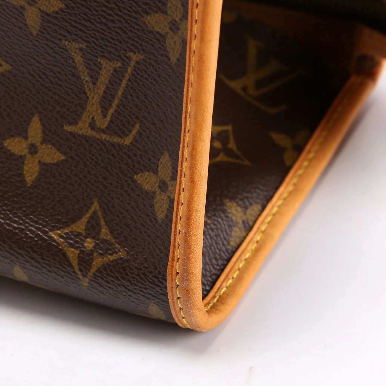 Popincourt Long Monogram - Image 8