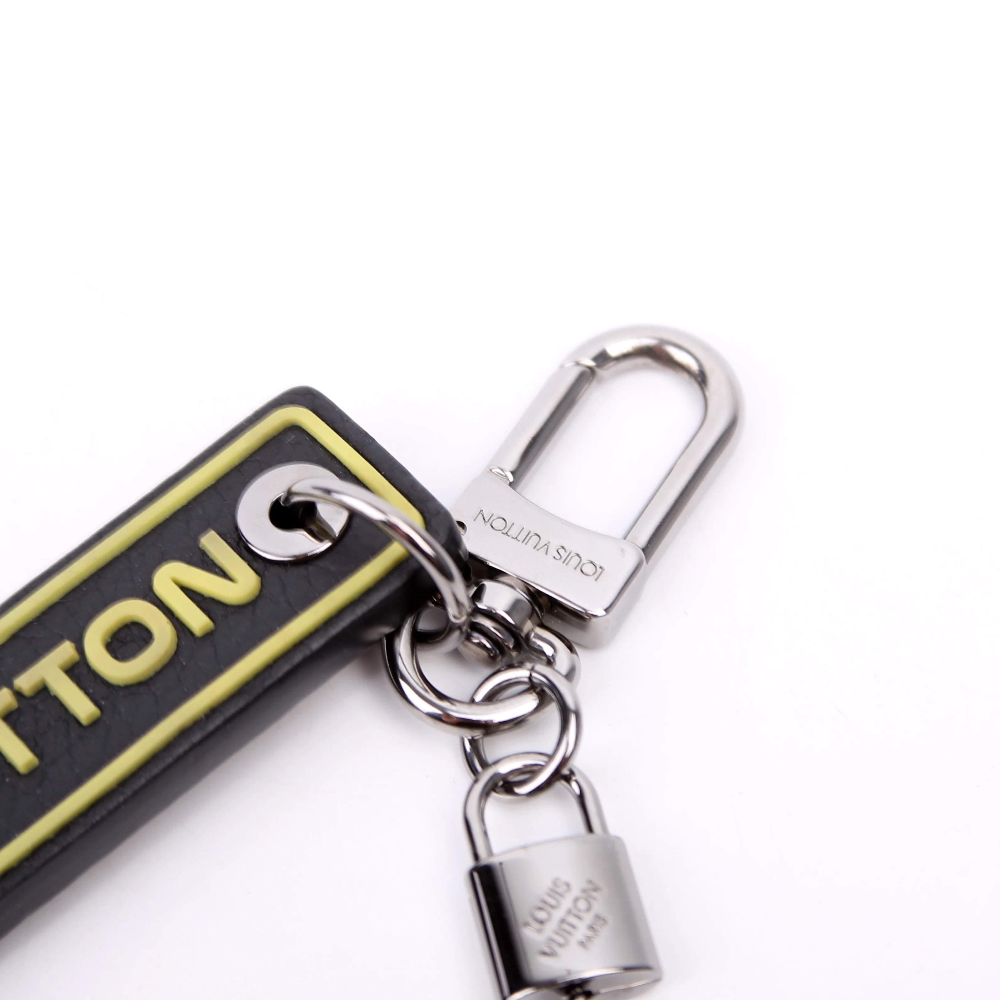 Porte Cles Tab Key Holder Bag Charm Black/Green - Image 5