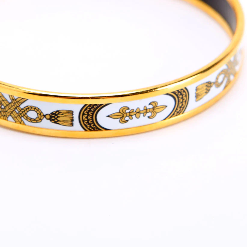 Printed Enamel Narrow Bangle Bracelet Gold/White - Image 6