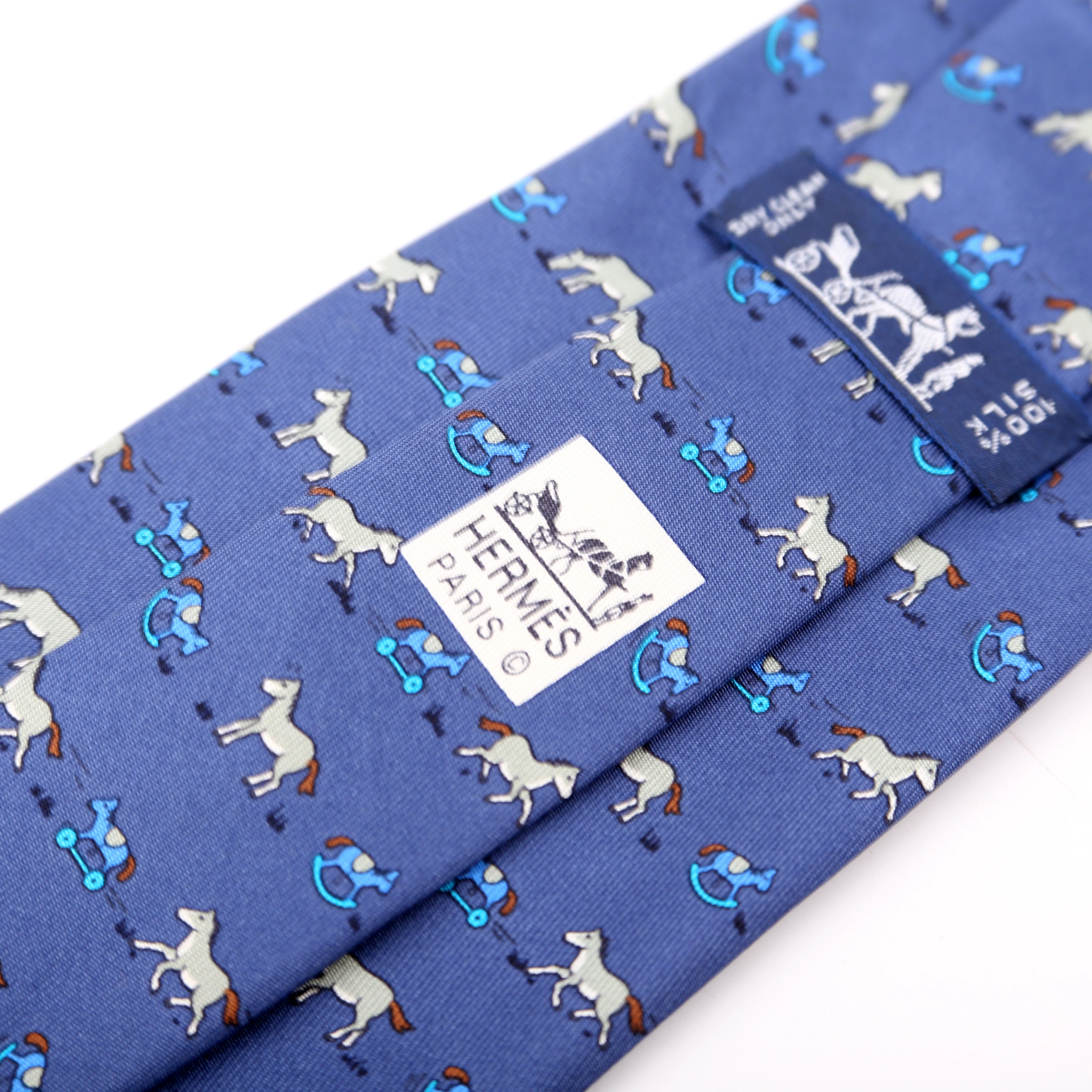 Printed Silk Tie Blue - Image 3