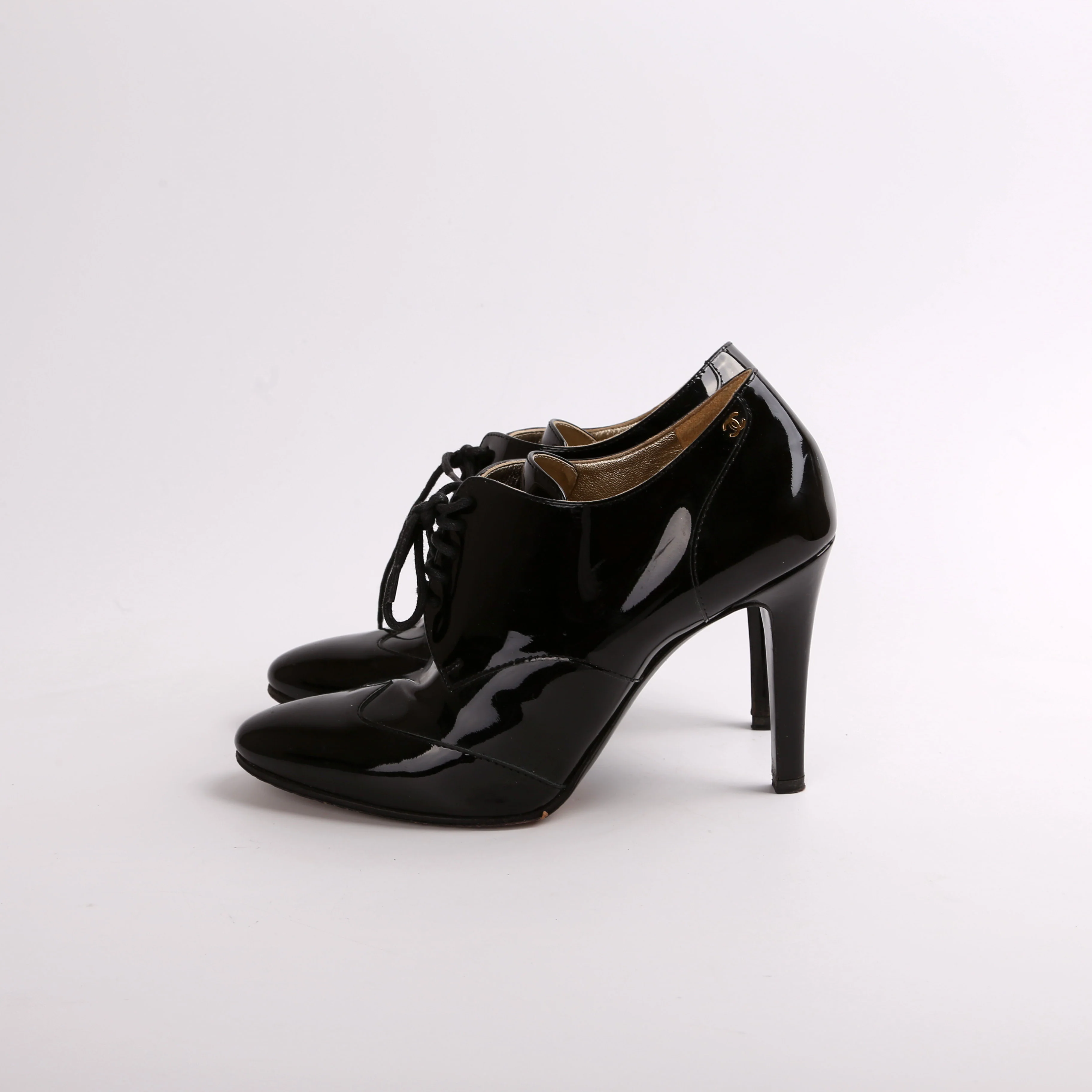 Ptnt Oxford Lace Up booties Size 36 - Image 3