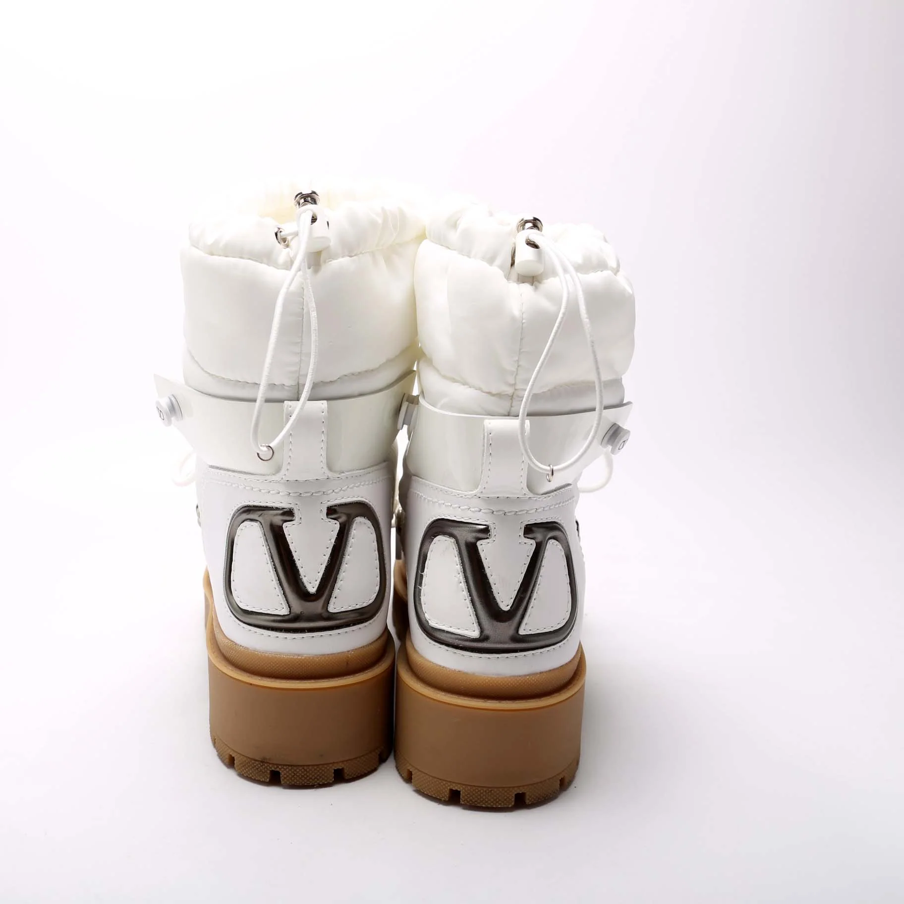 Puffer Logo Boots Size 38 - Image 4