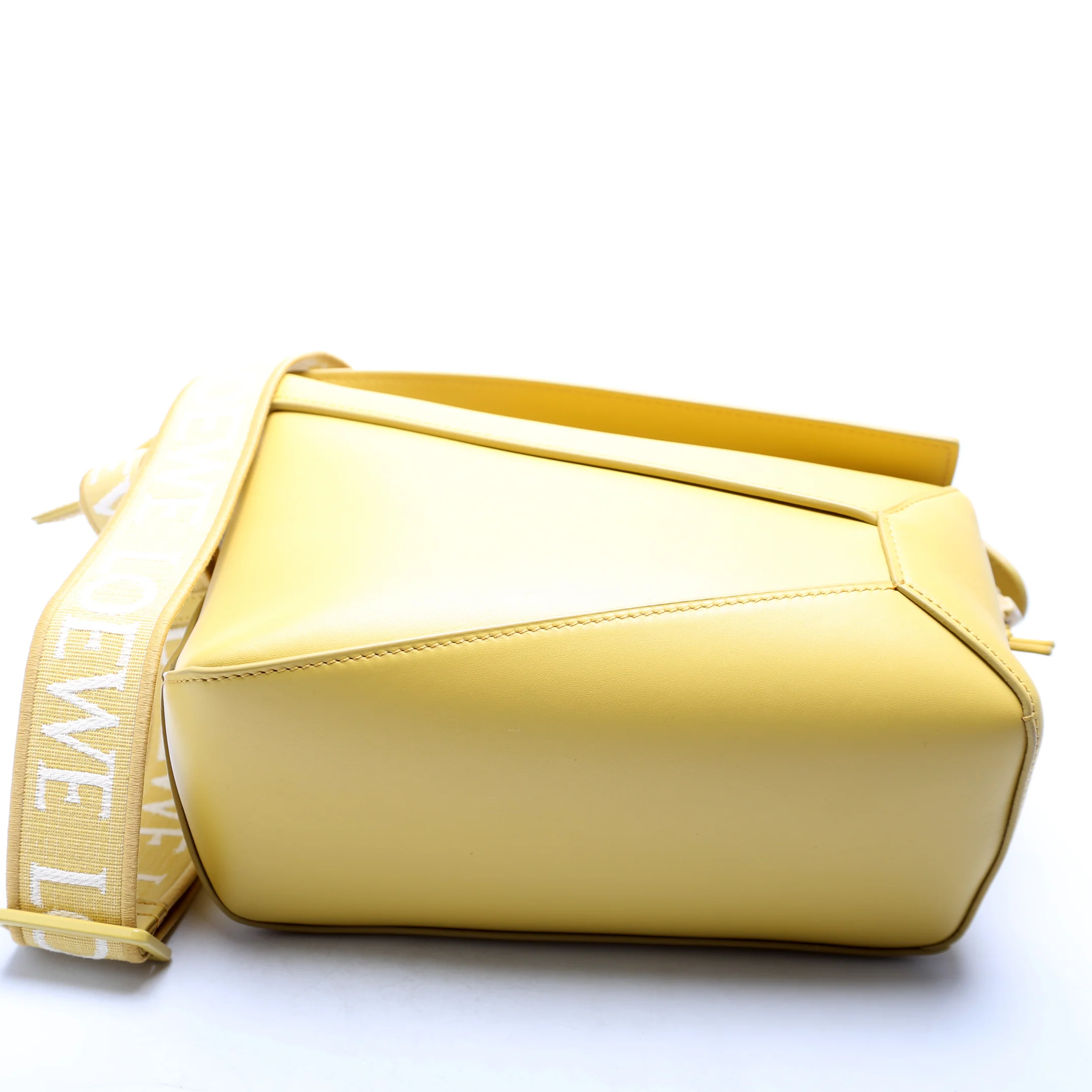 Puzzle Edge Bag Monochrome Calfskin Small Yellow - Image 4