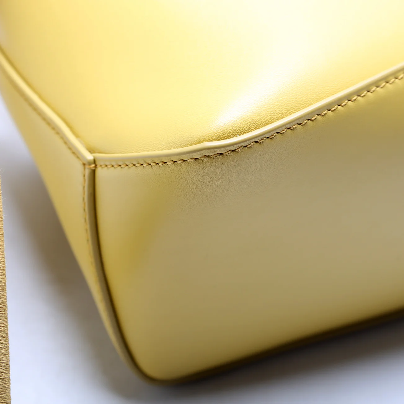 Puzzle Edge Bag Monochrome Calfskin Small Yellow - Image 6