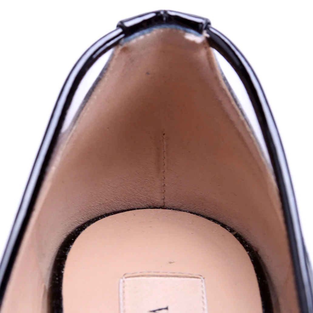 PVC/Patent Pumps Size 38 Black - Image 7