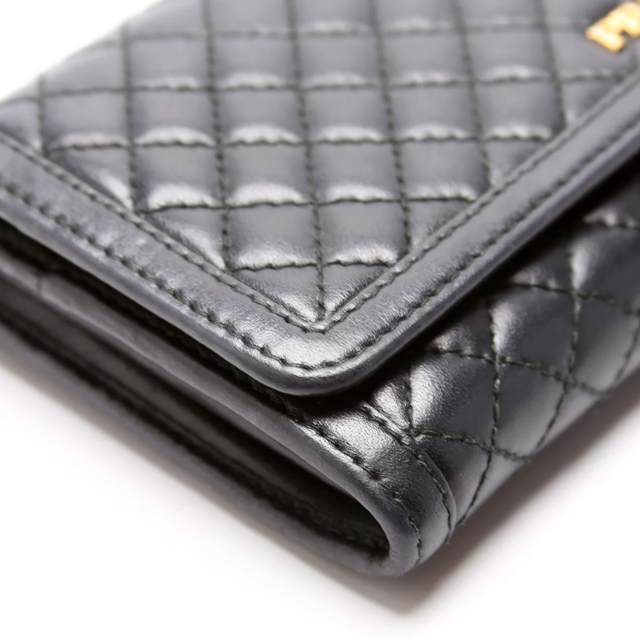 Quilted Calfskin Chain Wallet Black - Image 5