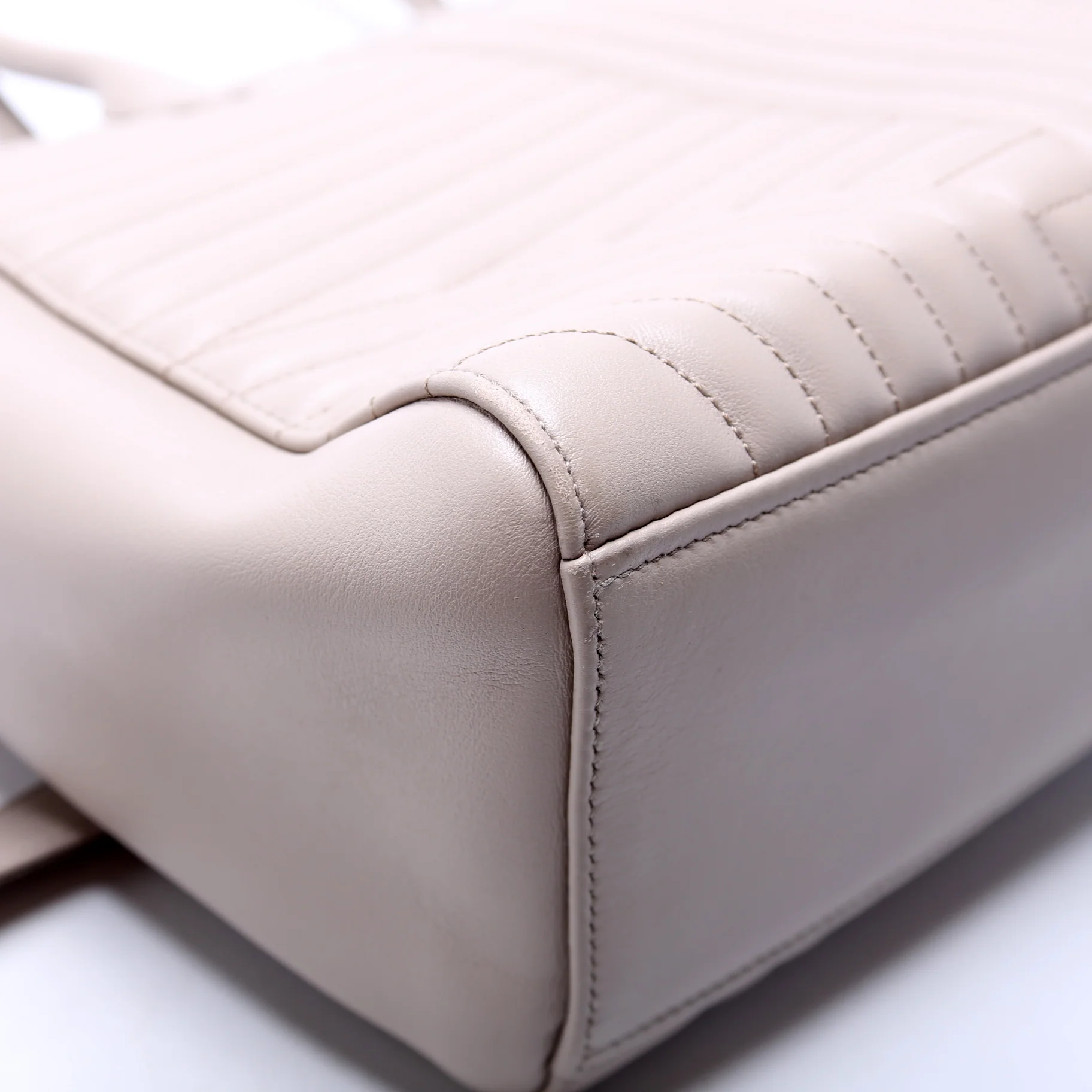 Quilted Calfskin Diagramme Tote 1BA195 Grey - Image 5