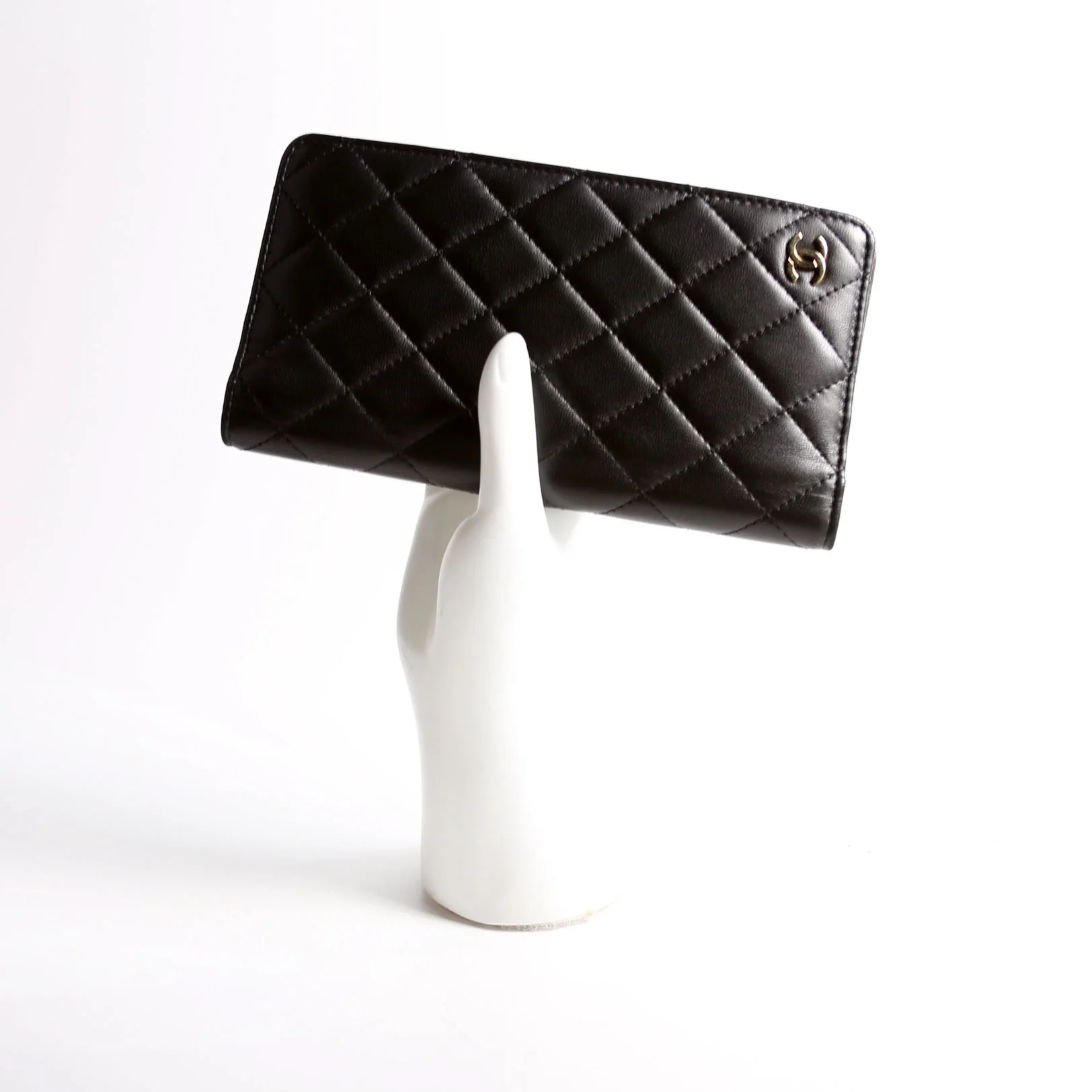 Quilted CC Agenda Cover Lambskin 22M Black/Brown - Image 10