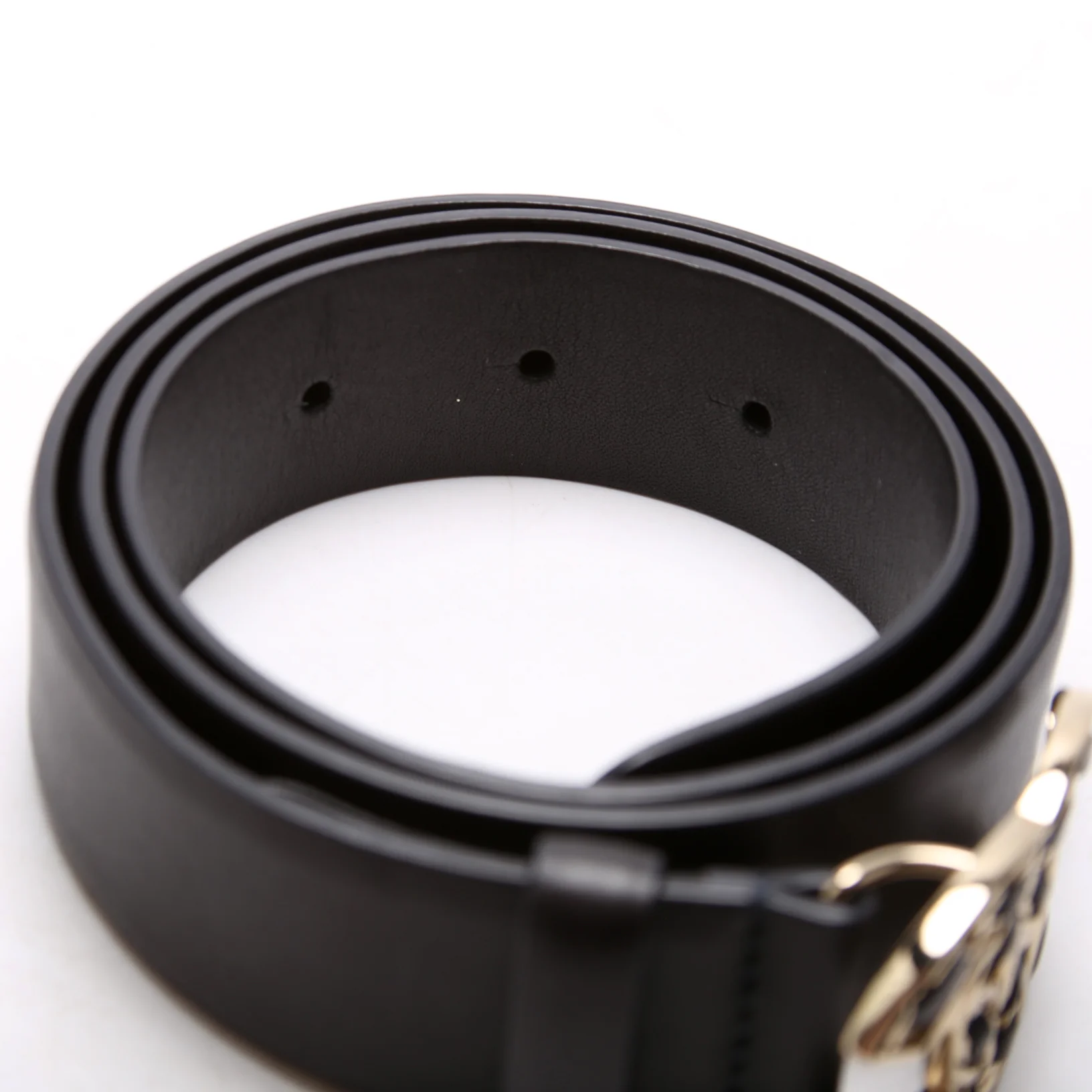 Quilted CC Buckle Calfskin Belt Size 75/30 Black - Image 3