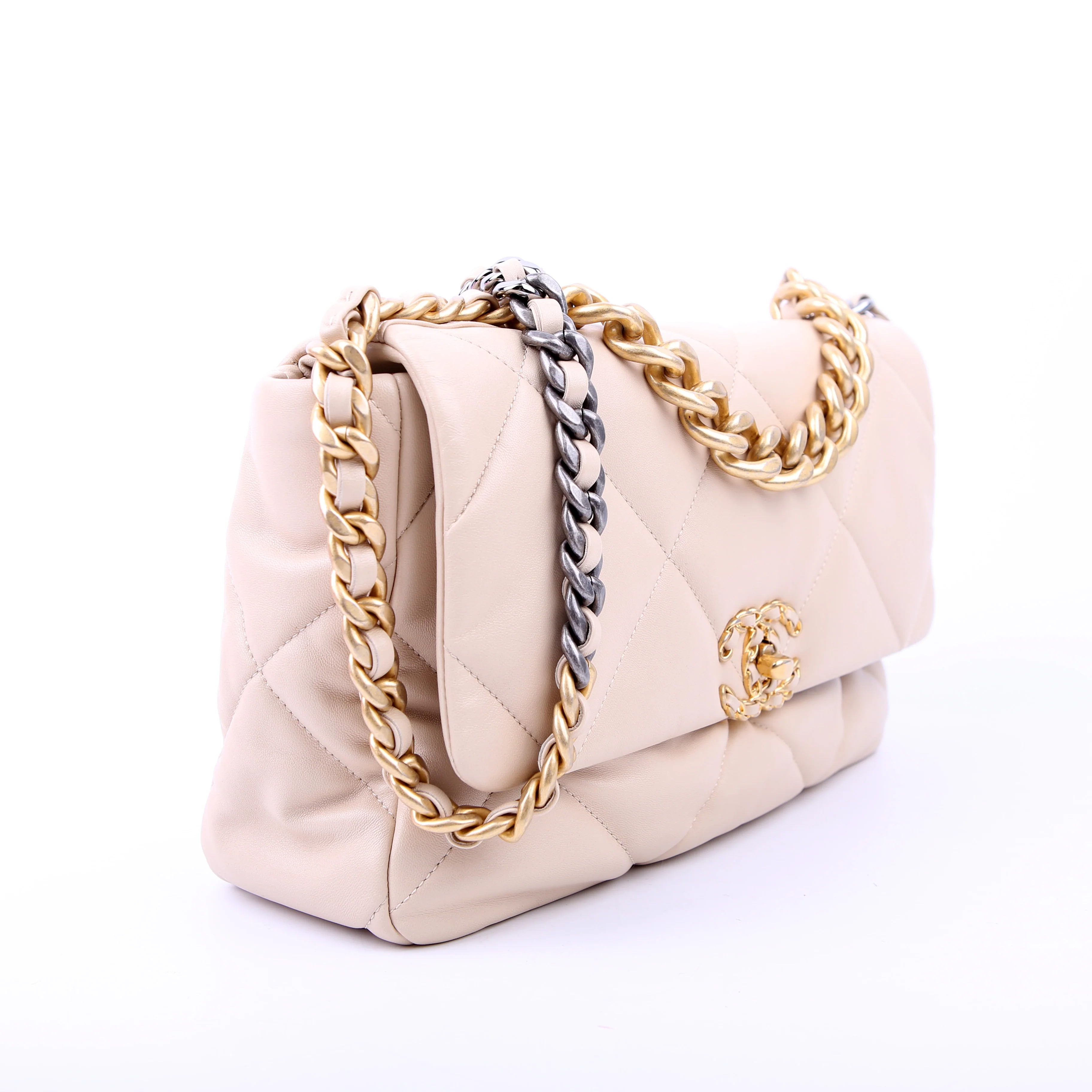 Quilted Goatskin 19 Large Flap RFID Beige - Image 2