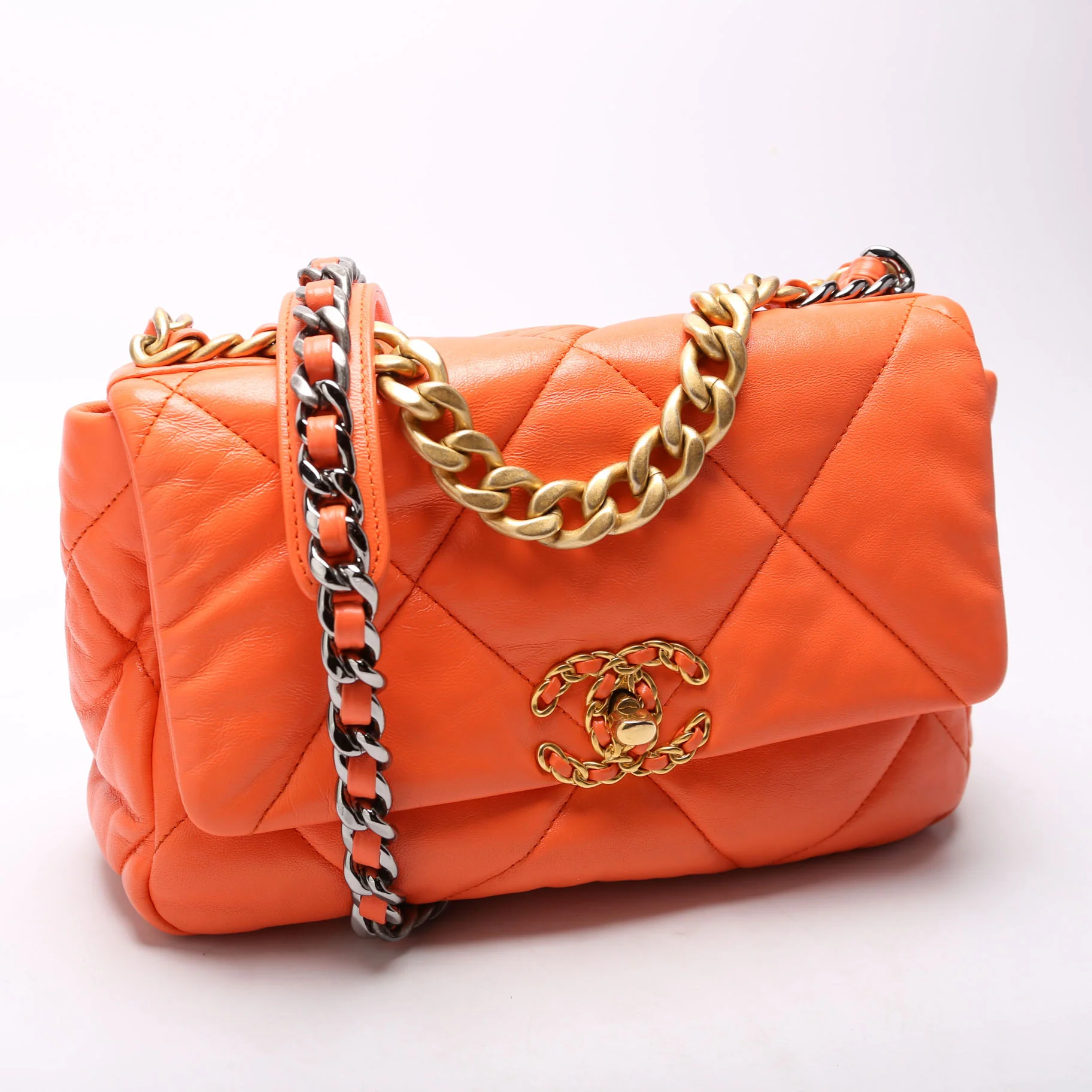Quilted Goatskin 19 Medium Flap 29M Orange - Image 2
