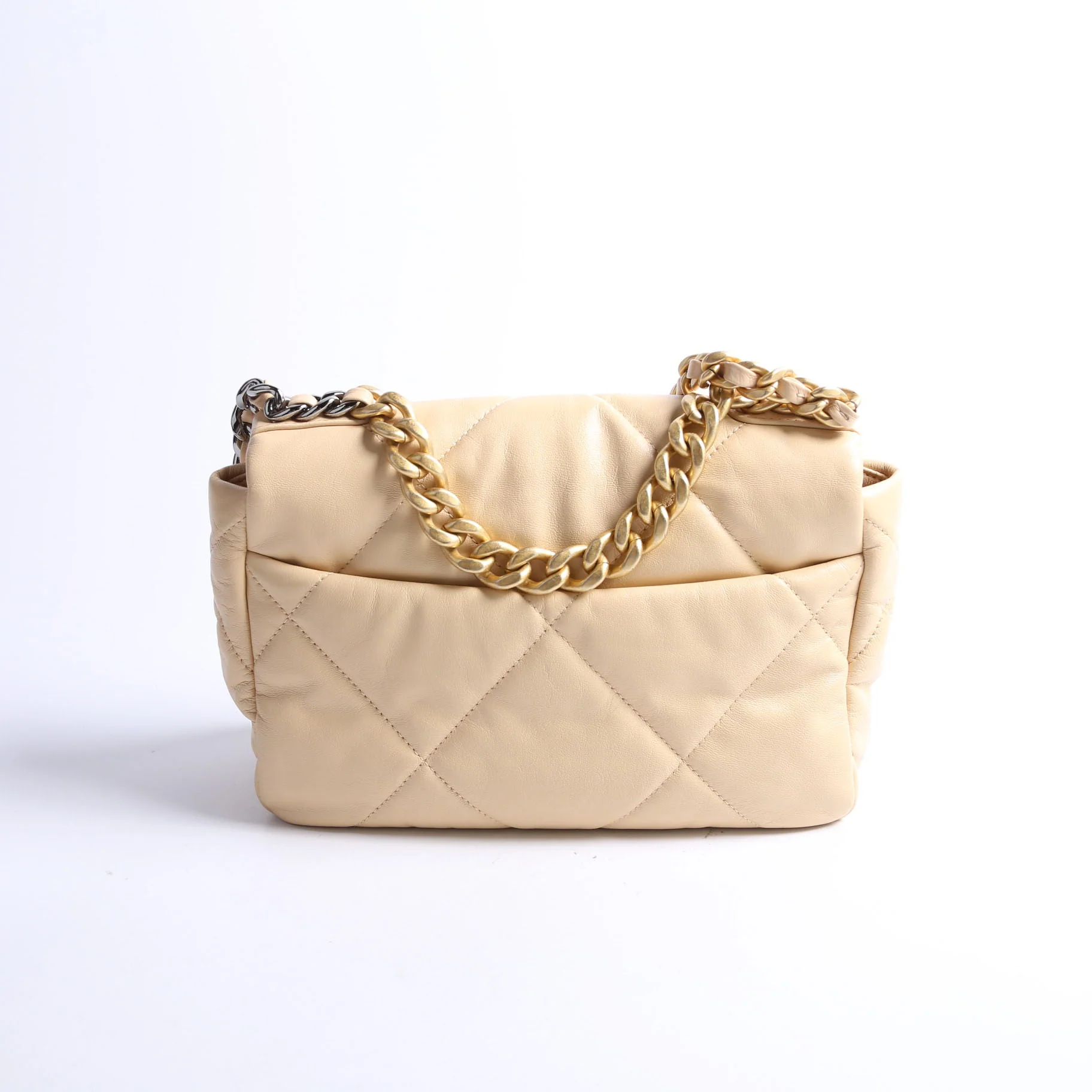 Quilted Goatskin 19 Medium Flap 30M Tan - Image 2