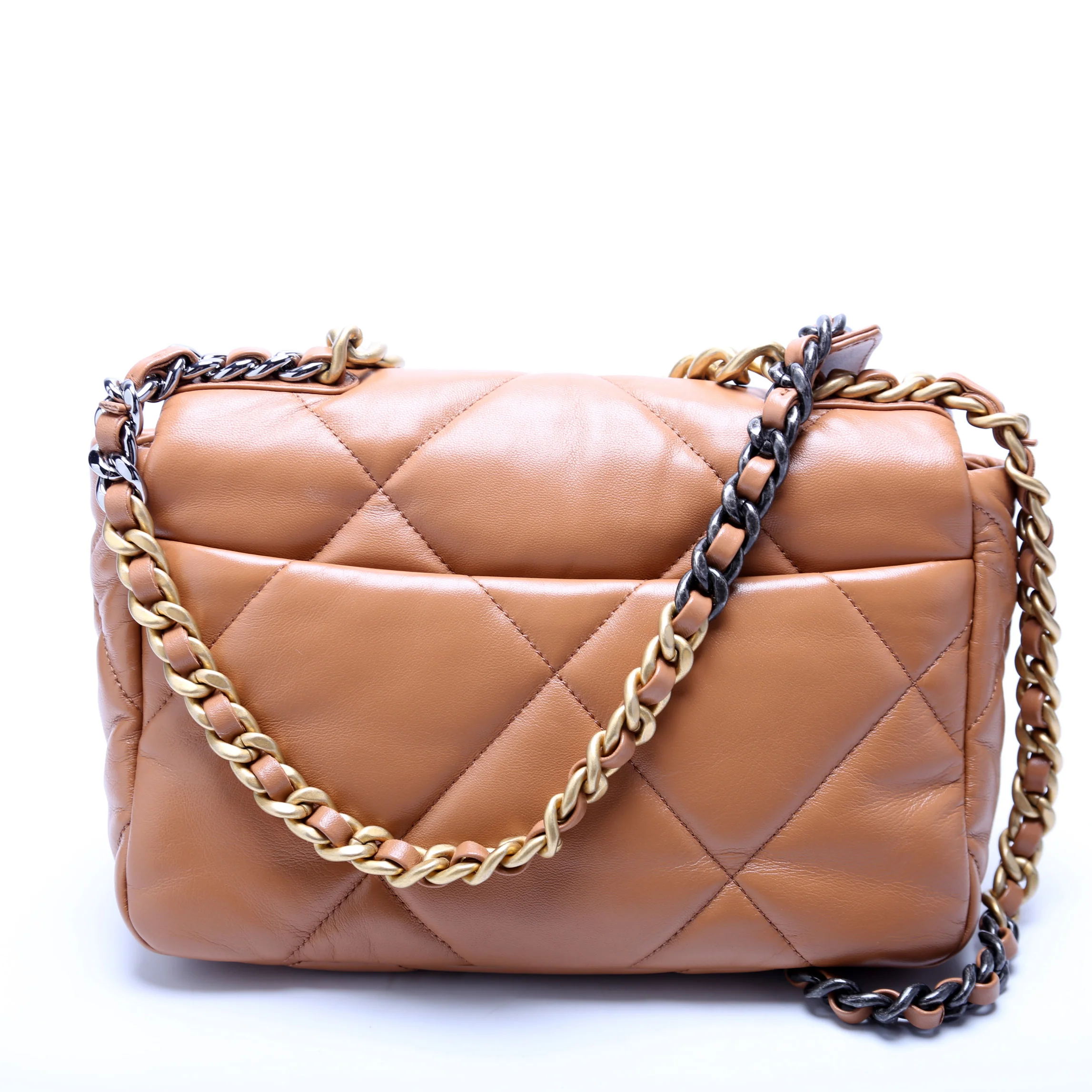 Quilted Goatskin 19 Medium Flap RFID - Image 3