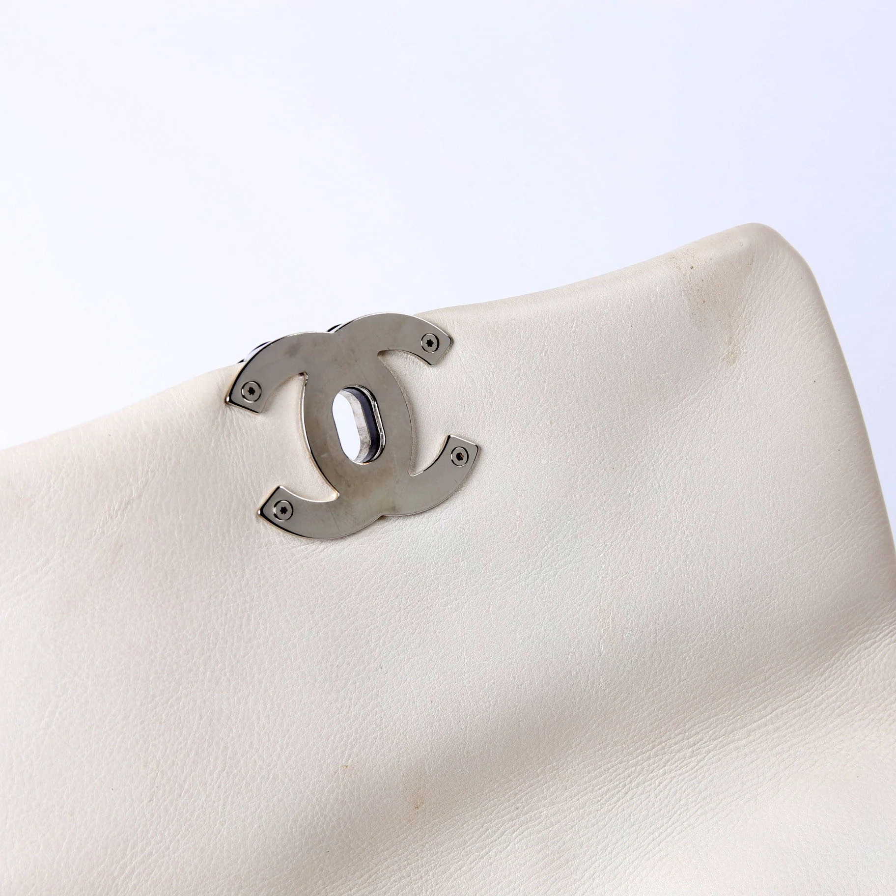 Quilted Lambskin 19 Small Flap RFID White - Image 7