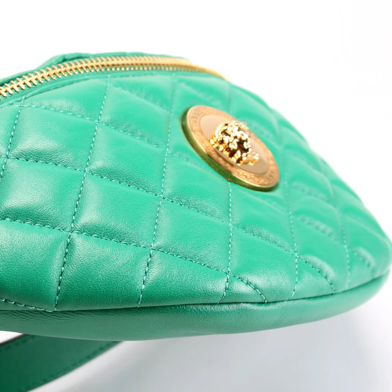 Quilted Medusa Belt Bag Green - Image 5