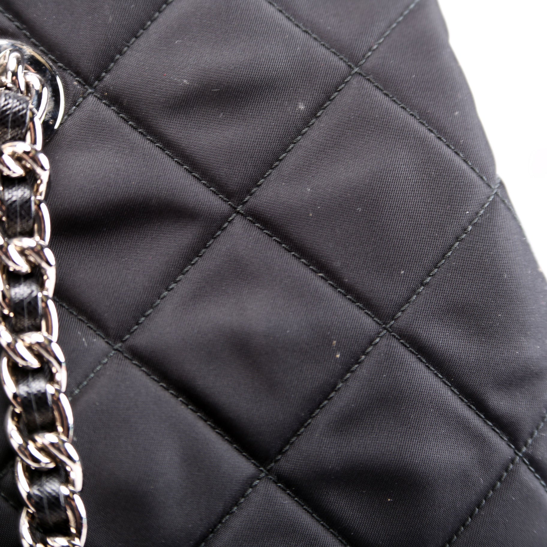 Quilted Nylon Catena Chain Shoulder Bag Black - Image 12