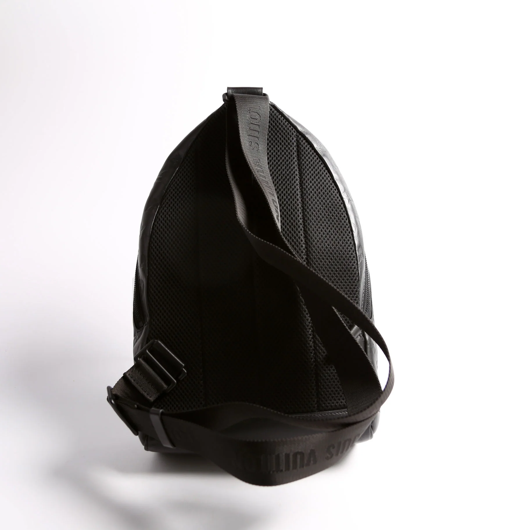 Racer Sling Shadow Monogram Black - Image 2