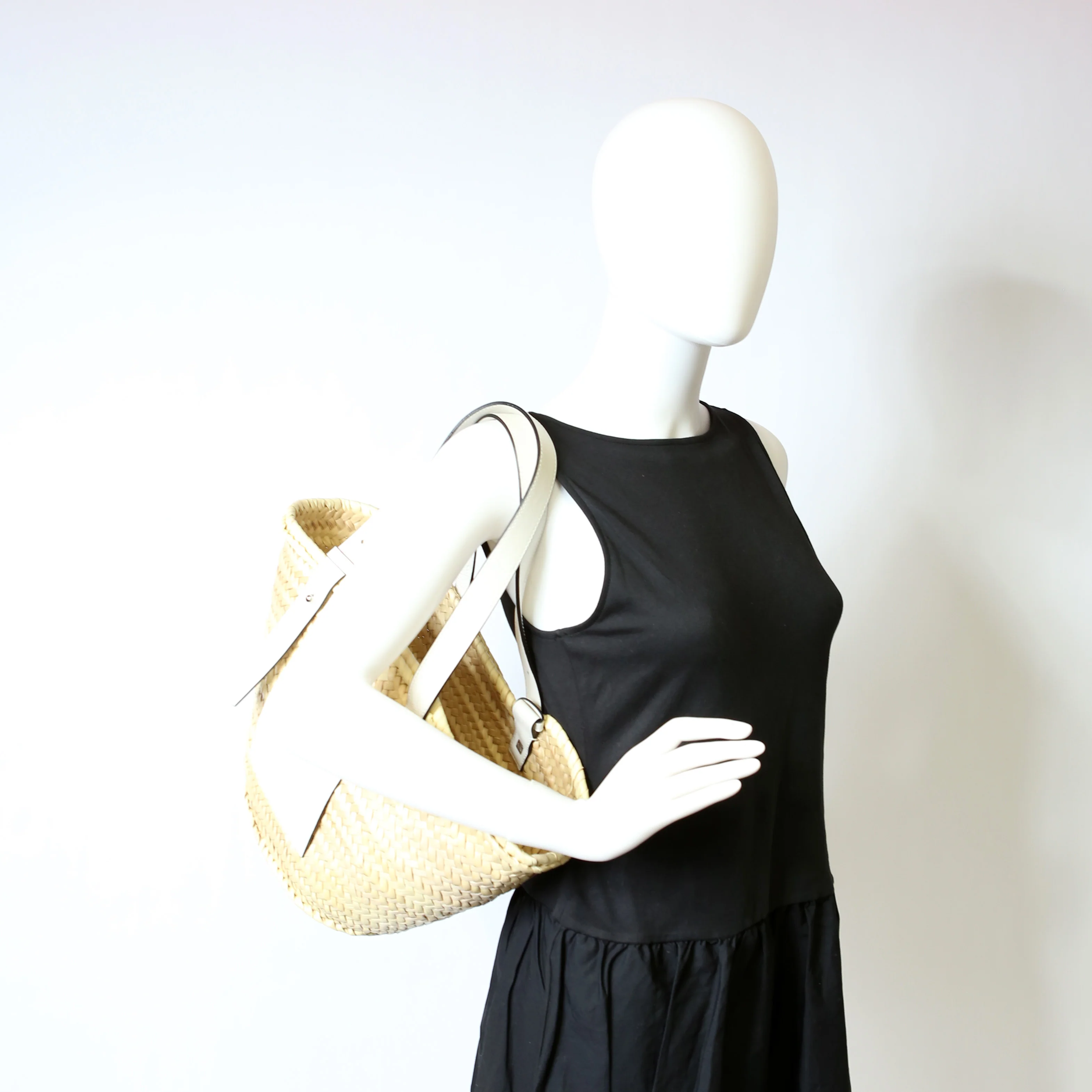 Raffia Basket Tote Small White - Image 10