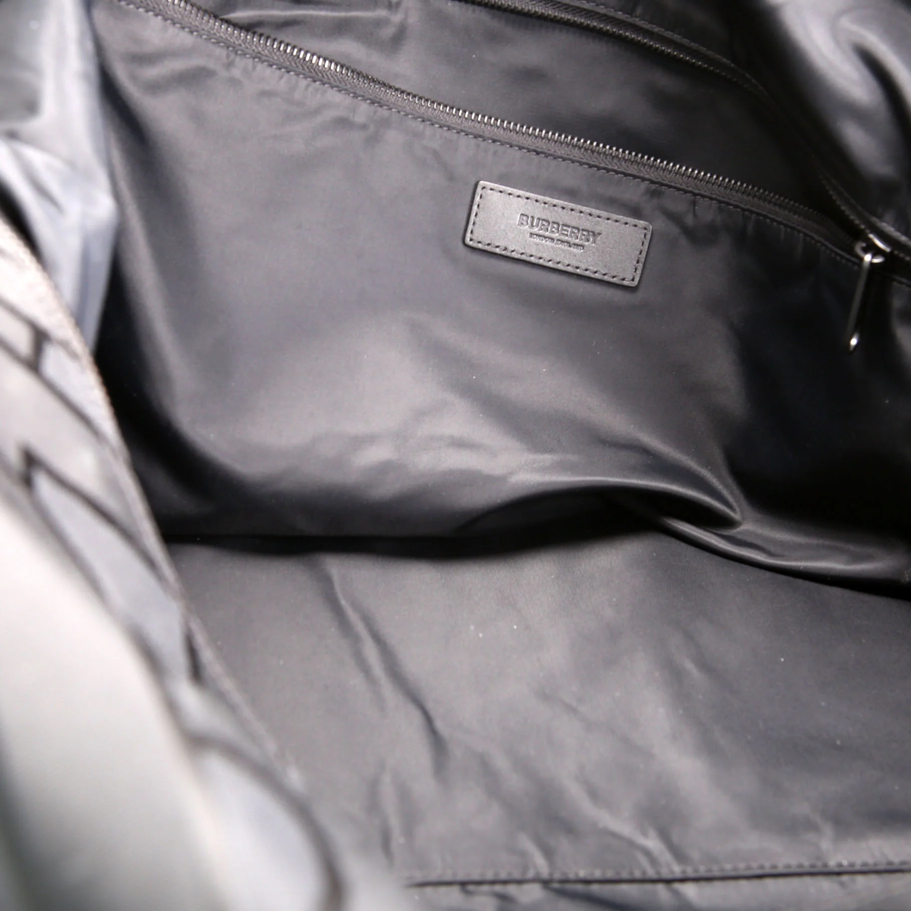 Recycled Polyester Jacquard Holdall Black - Image 13