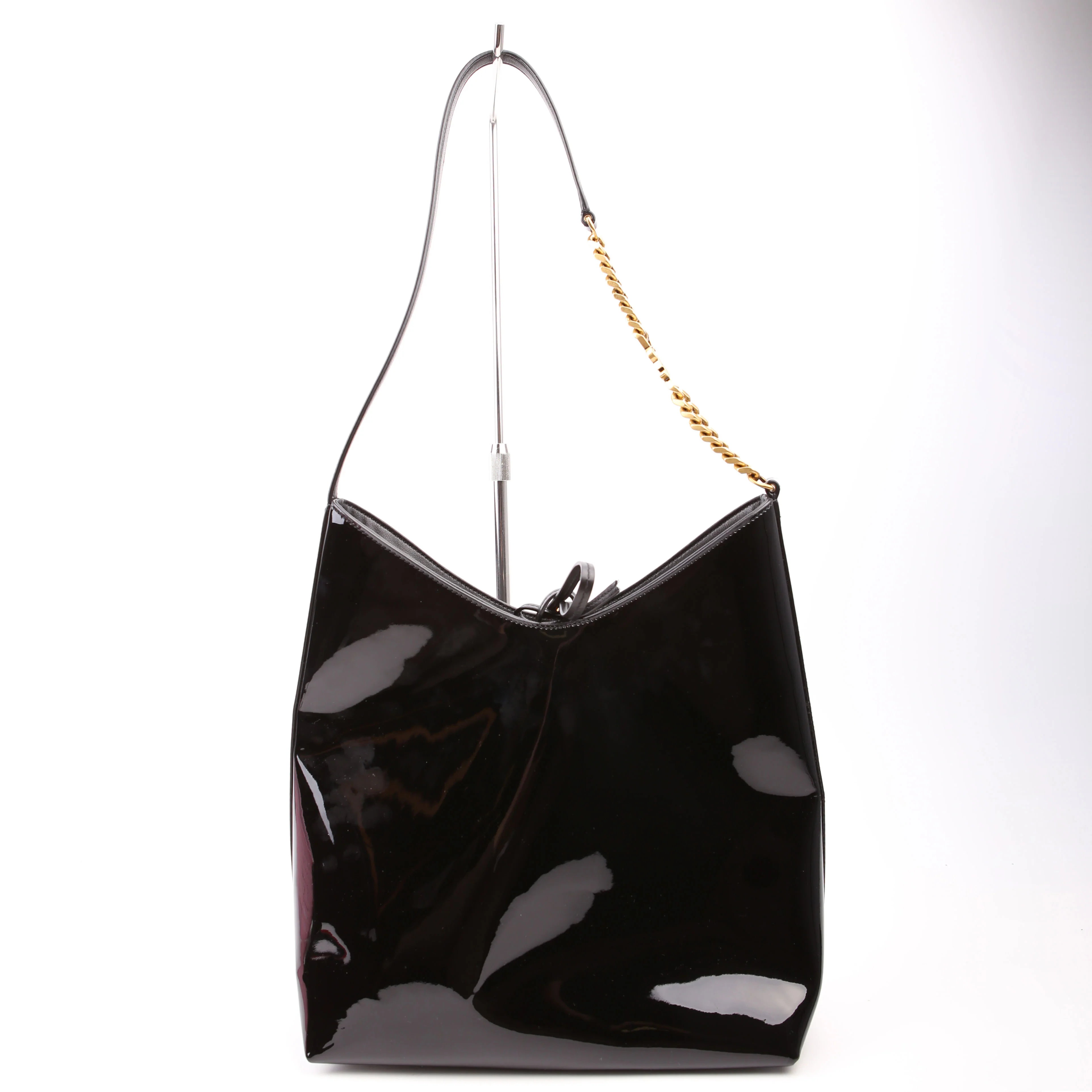 Rendez-Vous Patent Calfskin Hobo Black - Image 3