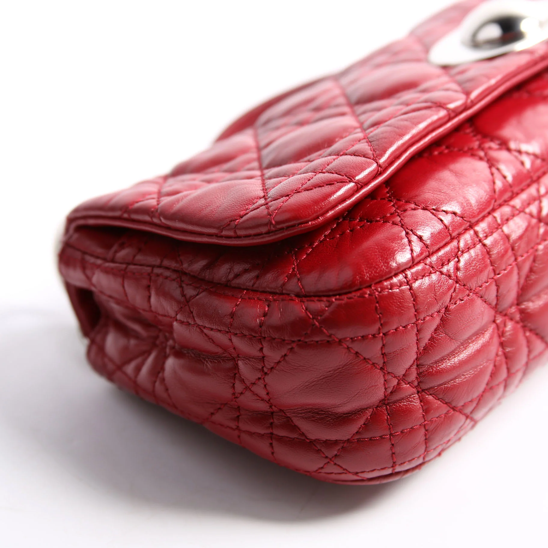 Rendezvous Small Flap Bag Cannage Lambskin Red - Image 4