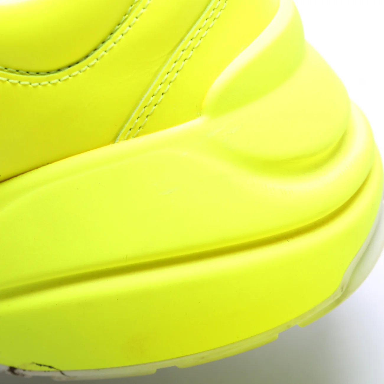 Rhyton Sneakers Size 40 - Image 8