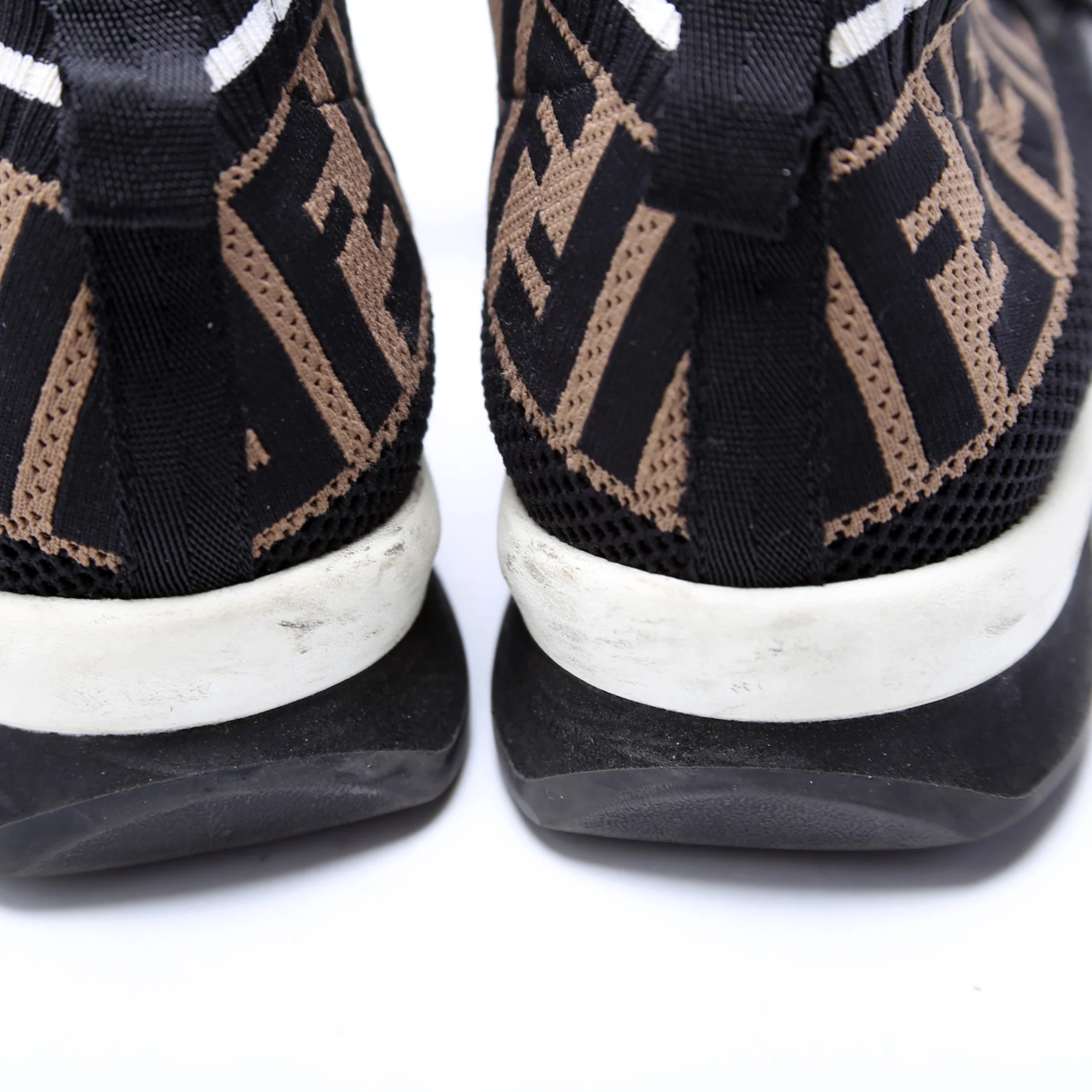 Rockoko Sneakers Size 39.5 - Image 5