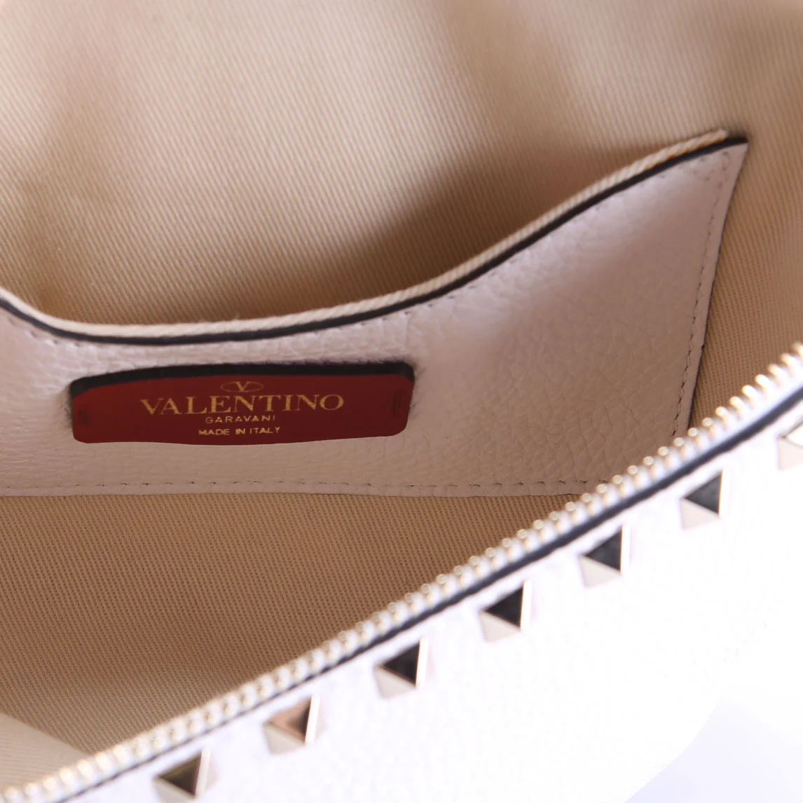 Rockstud Belt Bag White - Image 7