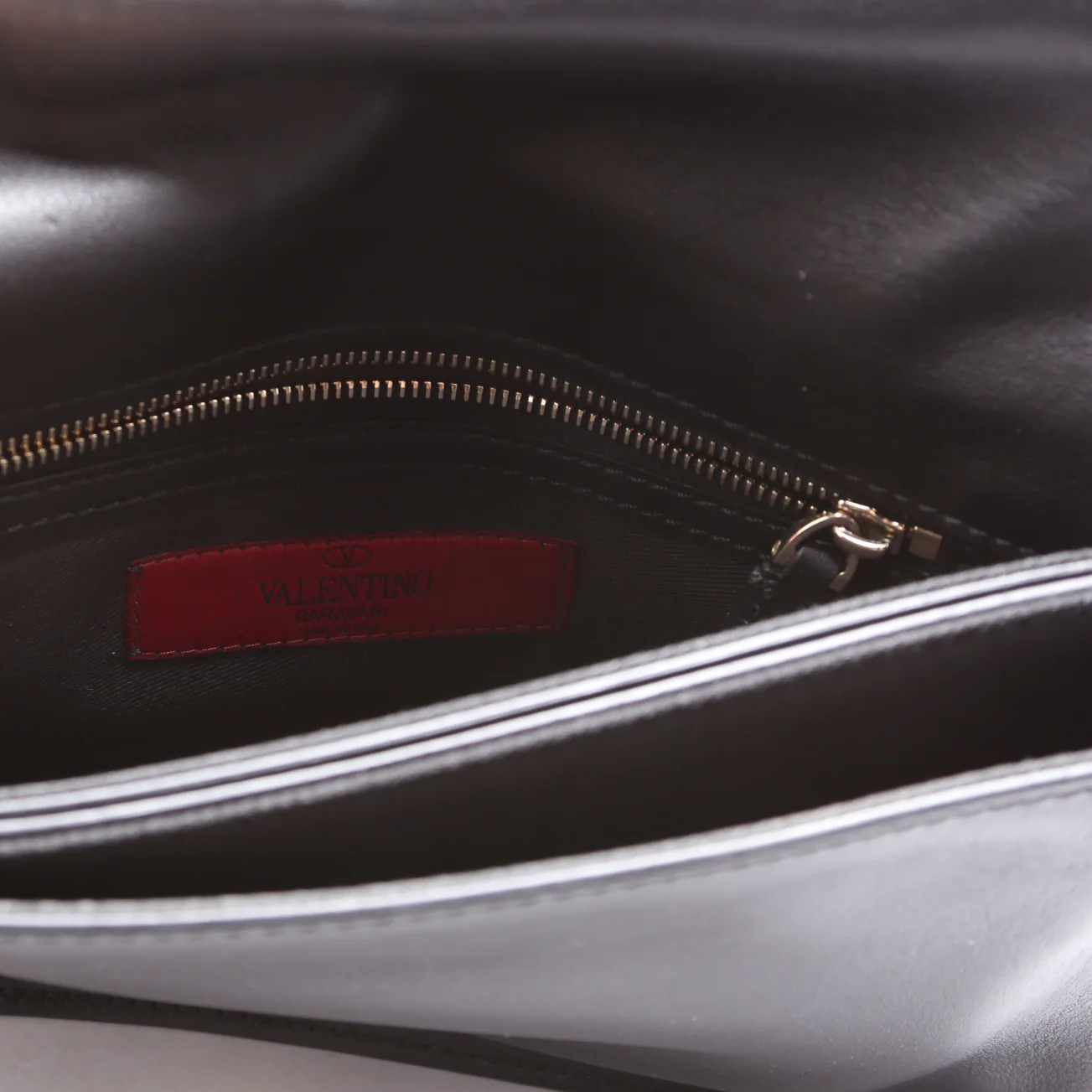 Rockstud Flap Wristlet Black - Image 7