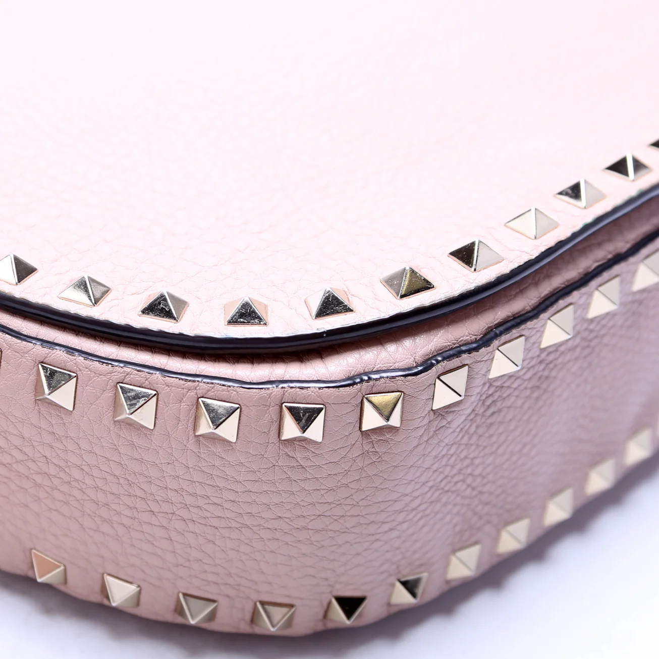 Rockstud Halfmoon Saddle Bag Taupe - Image 5